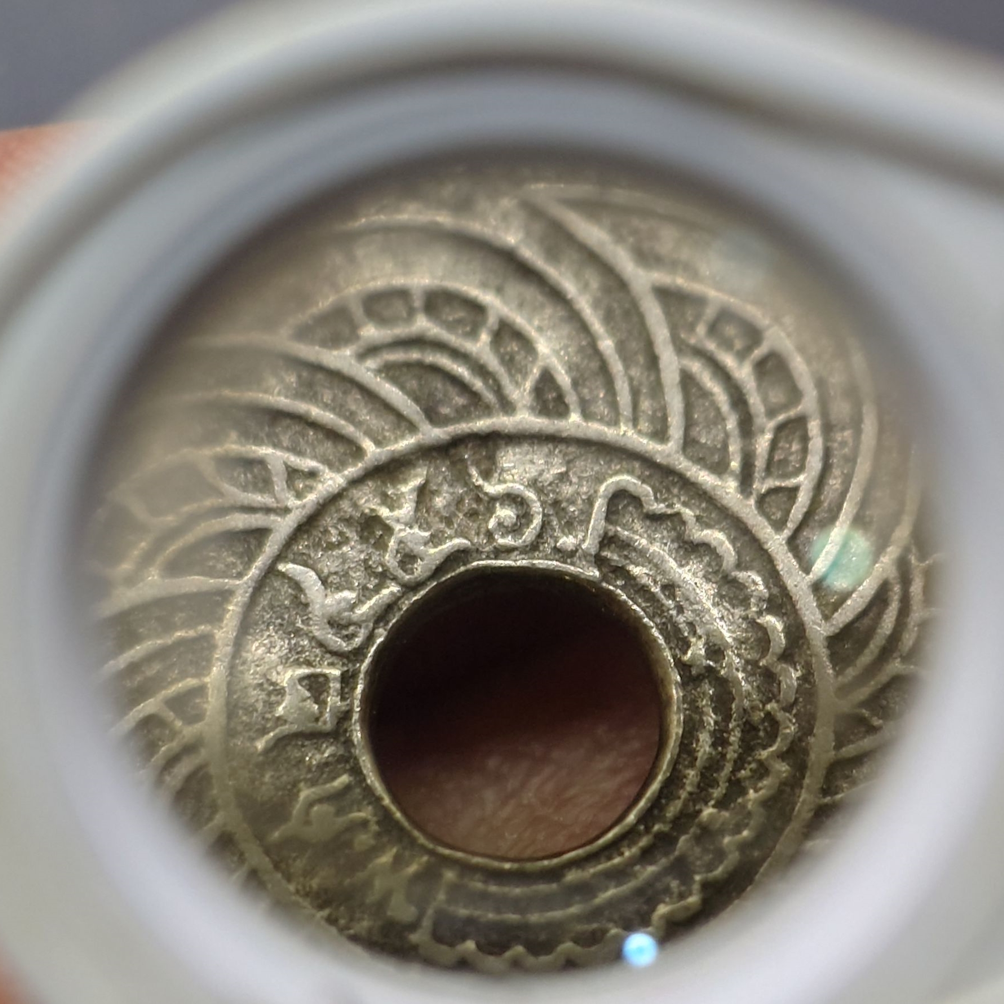 ชุด 2 เหรียญ สตางค์รู 5 สตางค์ พ.ศ. 2456 (บล็อกจุดชิด + จุดห่าง) | เนื้อนิเกิล | สมัยรัชกาลที่ 6