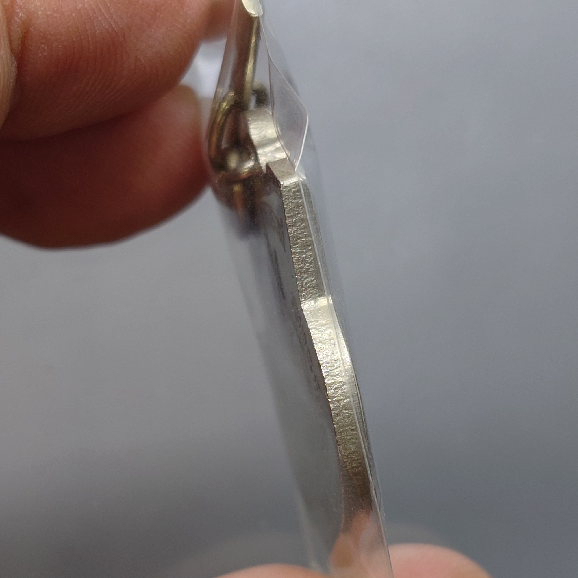 เหรียญอนุสรณ์มหาราช 3 รอบ รัชกาลที่9 เนื้ออัลปาก้า โคท สว ซ้าย พร้อมตุ้งติ้ง ไม่ผ่านใช้ ปี2506 สภาพสวย