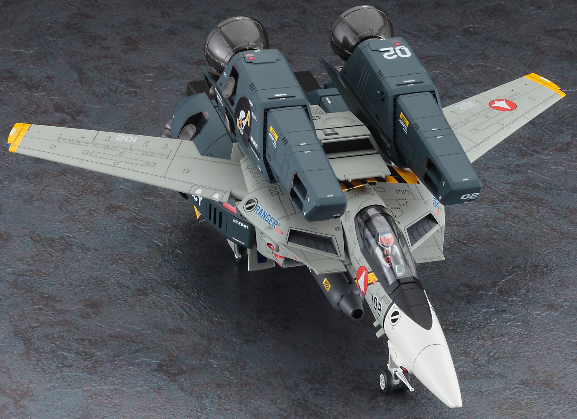 **MTS Toys**Hasegawa Macross 1/48 : VF-1J Super Strike Valkyrie SVF-41 Black Aces