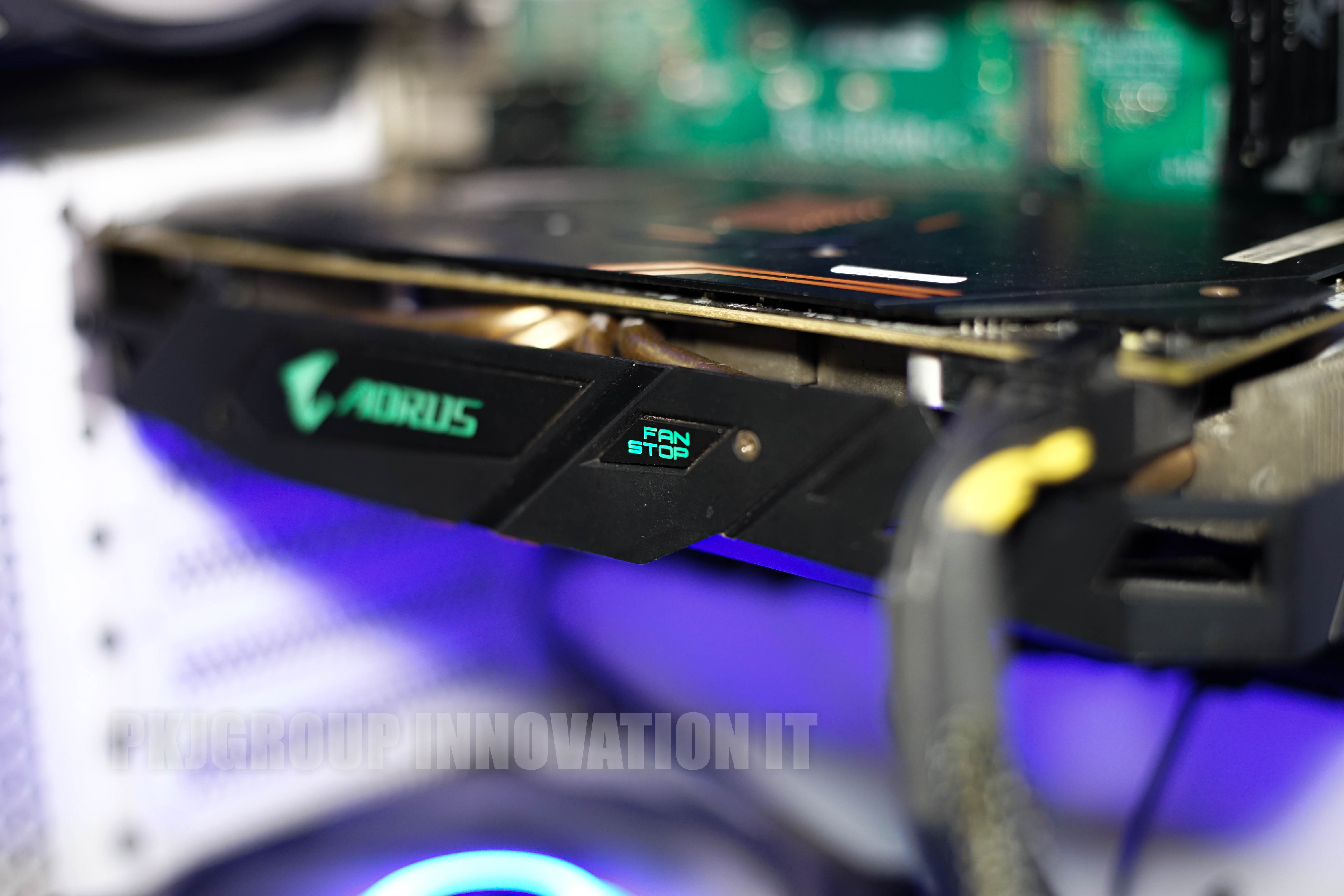 คอมเล่นเกมมือสอง i7-10700k RAM 8GB m.2 1 TB RX570 ชุดน้ำ Tsunami 1 ตอน