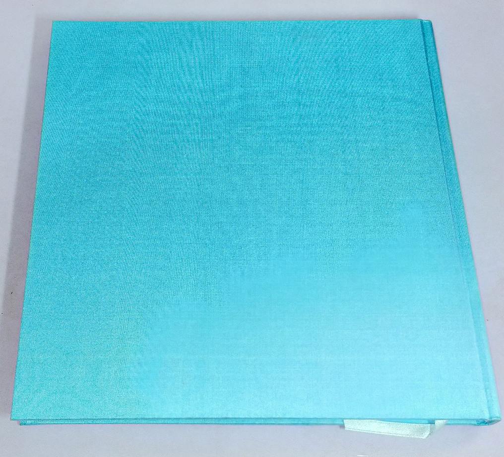 ปวงประชาอาดูร (พระประวัติสมเด็จพระเจ้าพี่นางเธอ เจ้าฟ้ากัลยาณิวัฒนา กรมหลวงนราธิวาสราชนครินทร์)