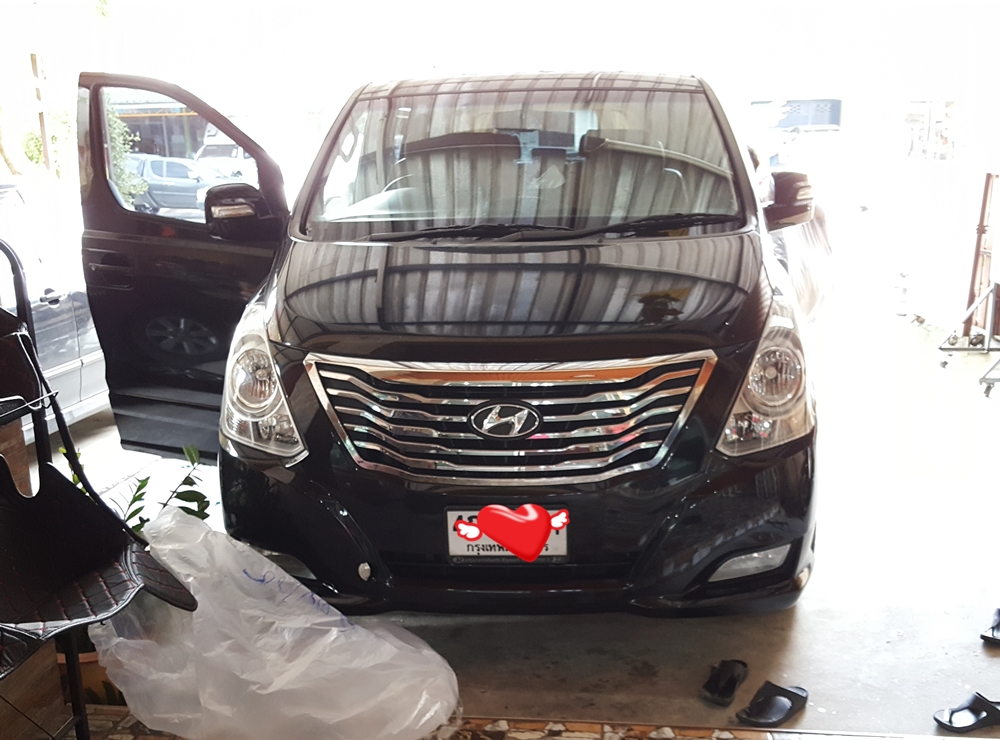 รับตัดพรมรถยนต์ Hyundai Grand Starex VIP ฮุนได แกรนด์สตาเร็ค วีไอพี