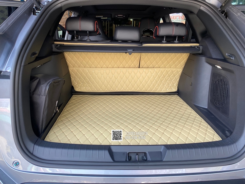 พรมปูพื้นรถยนต์ 6D BYD Sealion 6 สีครีมด้ายครีม