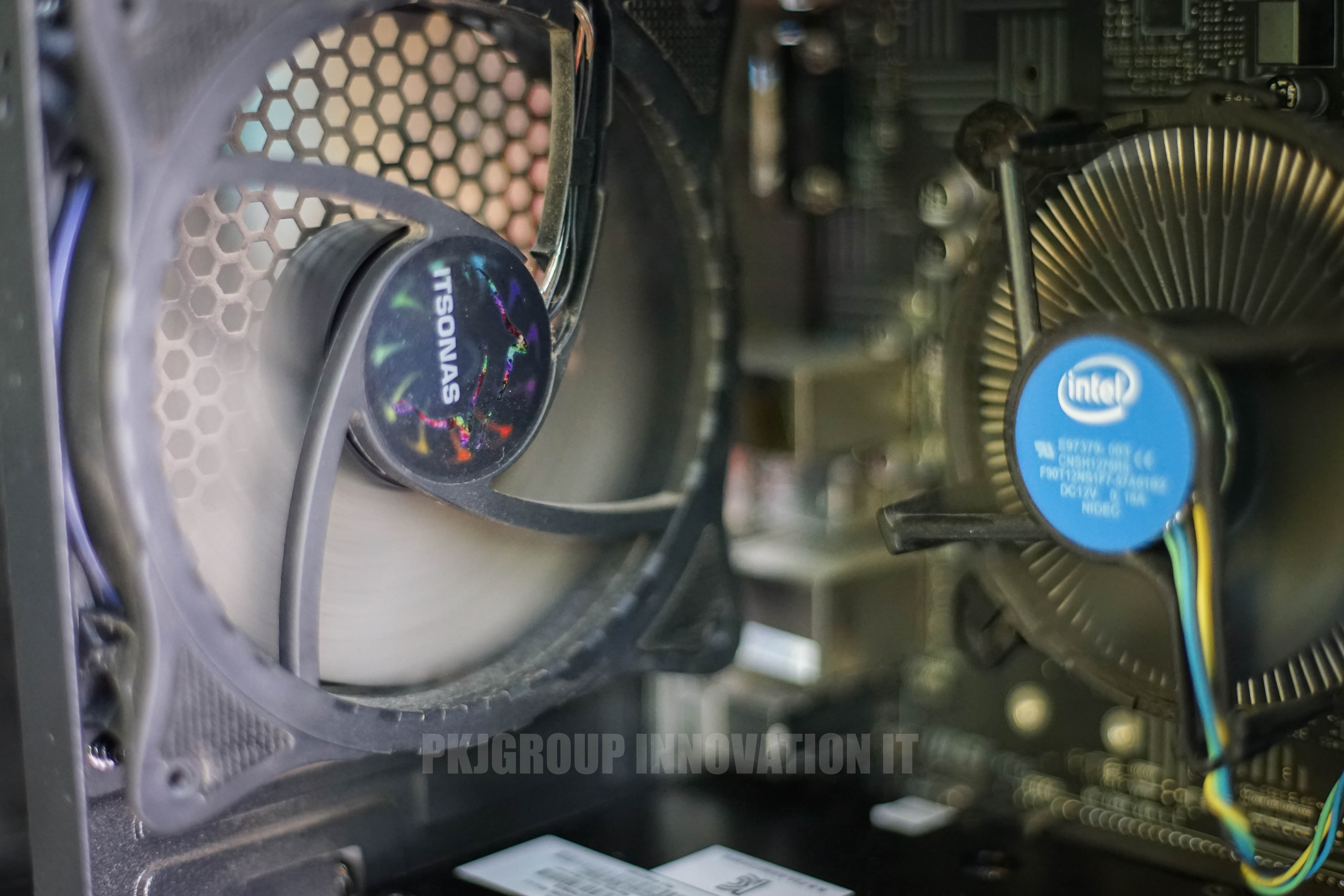 คอมเล่นเกมมือสอง Plenty i5-10400 RAM PNY 16GB PNY RTX 3060 Ti SSD 240 GB