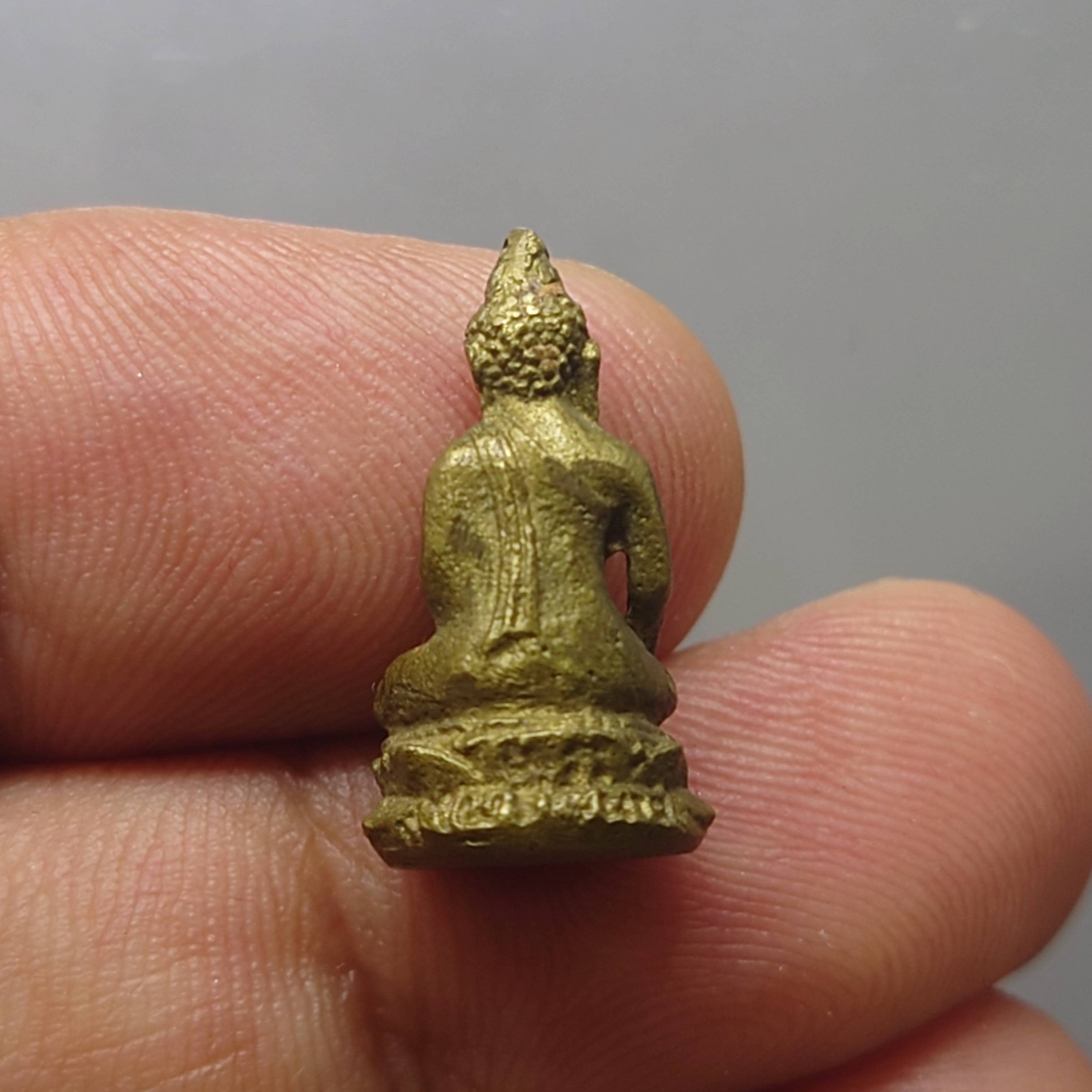 พระกริ่ง พระชัยวัฒน์ ไพรีพินาศ เนื้อนวะ กปน สาขาบางเขน สร้าง วัดบวรๆ ปี2535 พร้อมกล่องเดิม