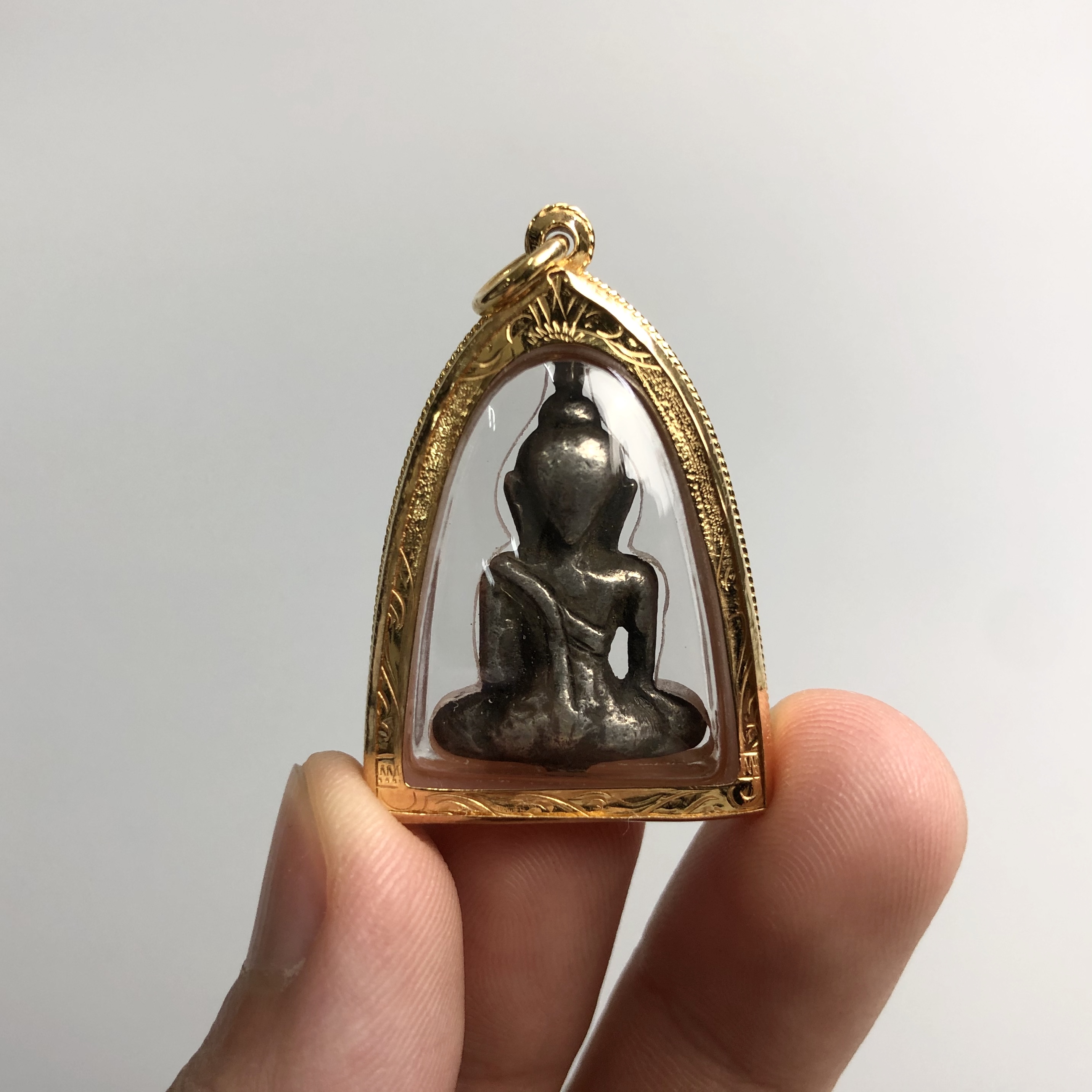 ✔️พระยอดธง กรุเก่าสมัยอยุธยาฯ เนื้อเงิน ปางมารวิชัย อายุหลายร้อยปี✔️