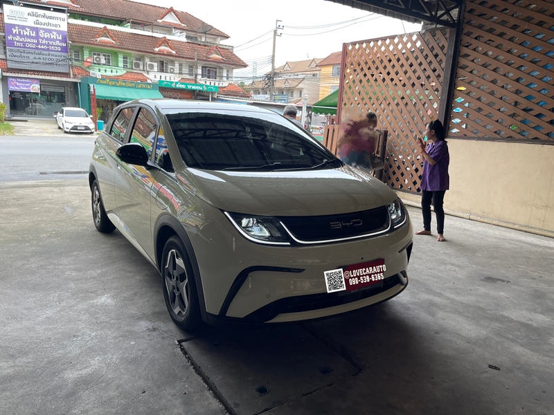 พรมปูพื้นรถยนต์ 6D BYD Dolphin ครีม