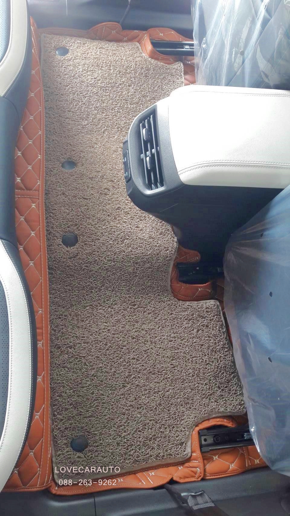 พรมปูพื้นรถยนต์ 7D Haval H6 น้ำตาลเข้ม+ไวนิลน้ำตาล