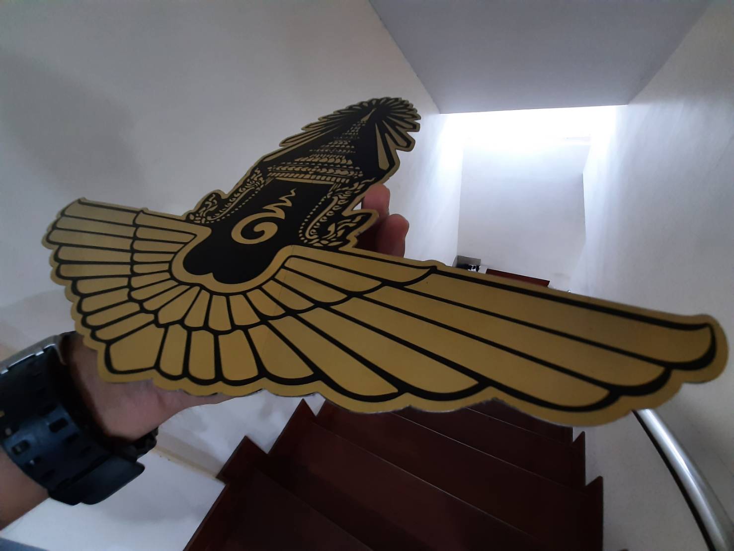 ป้ายโลโก้สแตนเลสทองเงากัดกรดลงสีดำ