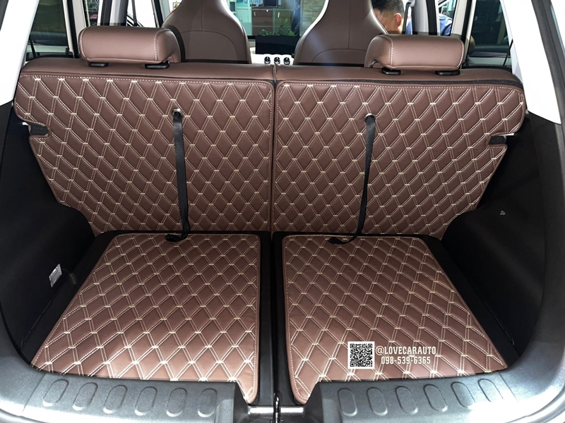 พรมปูพื้นรถยนต์ Wuling Binguo EV สีกาแฟ