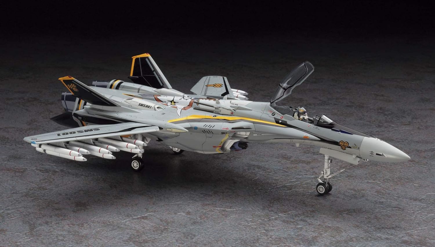 **MTS Toys**Hasegawa Macross Frontier 1/72 : VF-25F/S Messiah