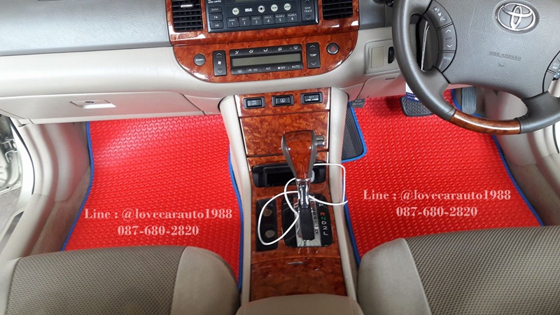 ผ้ายางกระดุมเข้ารูป toyota camry 2005