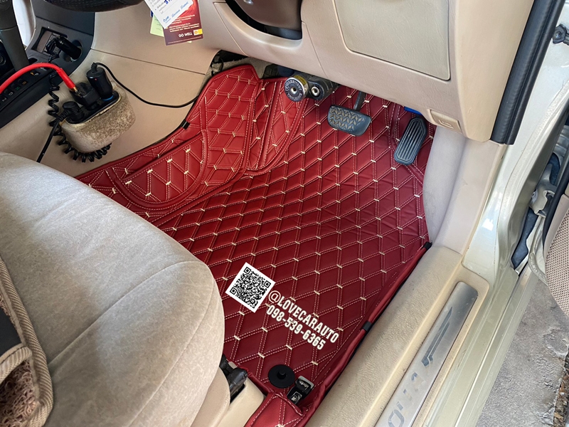 พรมปูพื้นรถยนต์ Toyota Altis 2001 สีแดงไวน์ VVIP ด้ายคู่