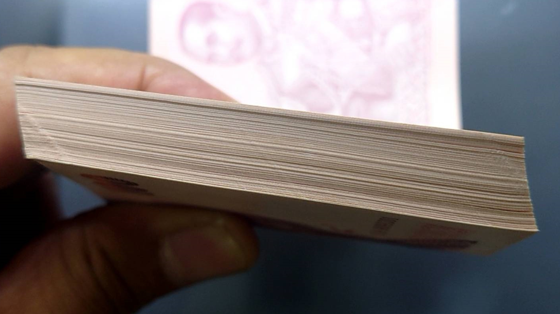 ธนบัตรยกแหนบ 100 ใบ เรียงเลข ธนบัตร 100 บาท แบบ 15 รุ่น 2 (เลิกทาส) ไม่ผ่านใช้ เลขสวย 9หน้า 9 หลัง