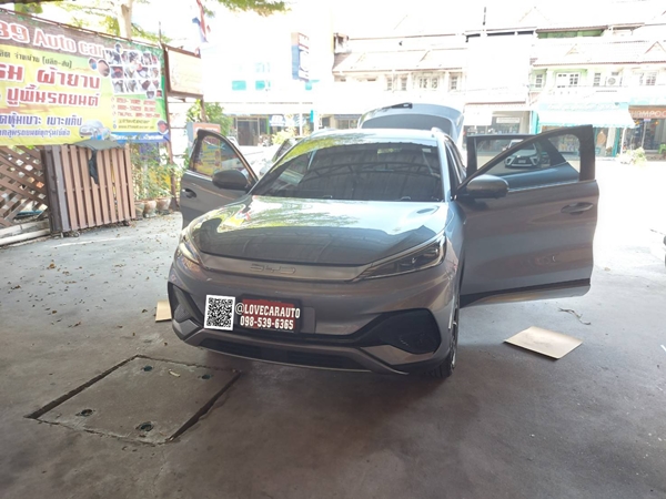 พรมปูพื้นรถยนต์ BYD Atto3 ev สีกาแฟ + ไวนิลน้ำตาล เต็มคัน