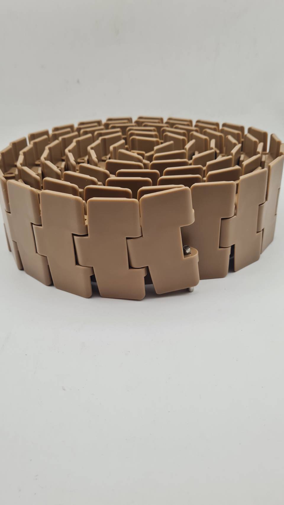 สายพานลำเลียงแบบทางโค้งTop chain 880 K325 สำหรับโรงงานน้ำดื่มและระบบขนถ่ายวัสดุยาว 3เมตรต่อกล่อง