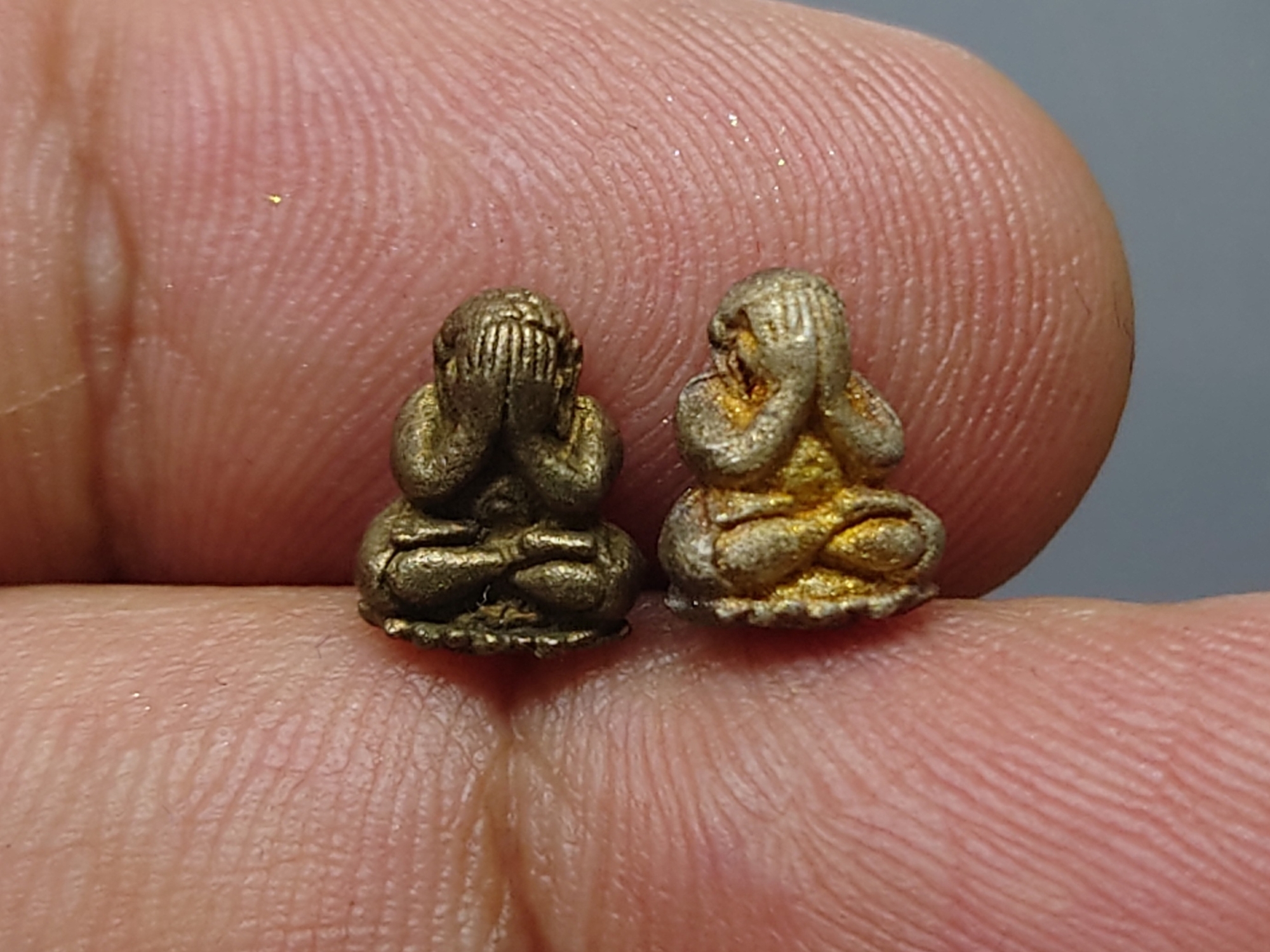 พระปิดตาเจริญลาภ เนื้อเงิน-นวะโลหะ ญสส สมเด็จพระสังฆราชฯ วัดบวรนิเวศวิหาร ปี 2538 พร้อมกล่องเดิม