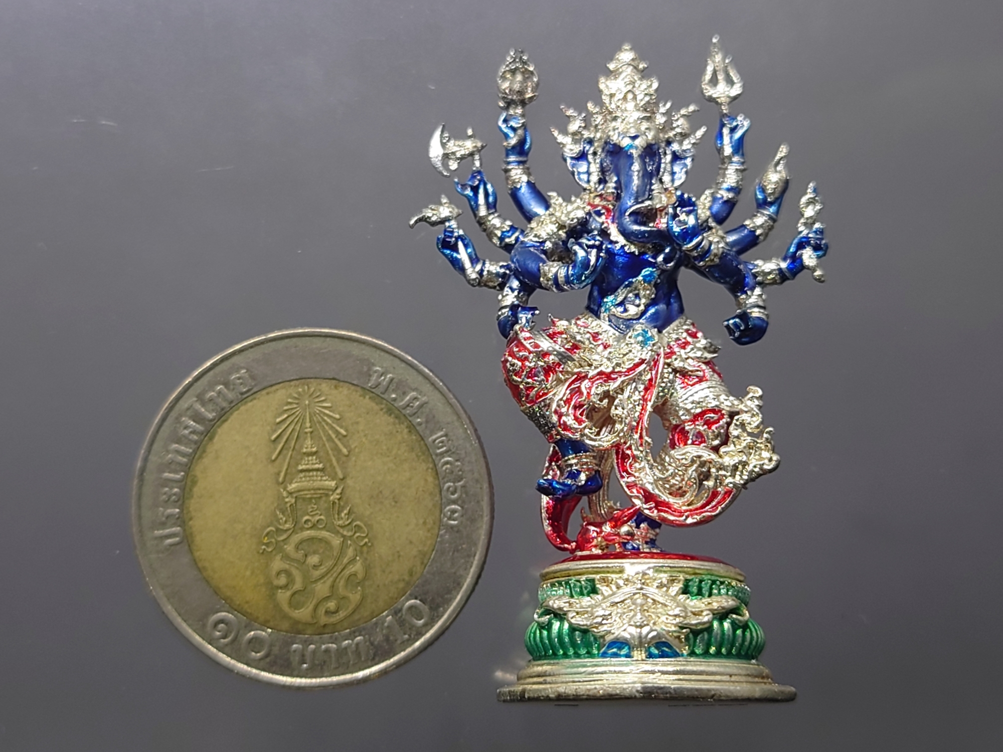 พระพิฆเนศแห่งน้ำ จาลบินายัค เนื้อชนวนมหาชนวนชุบเงินลงยา ปลุกเสกโดย พราหมณ์หลวง สมาคมพระพิฆเนศแห่งประเทศไทย ปี2567 พร้อมกล่องเดิม