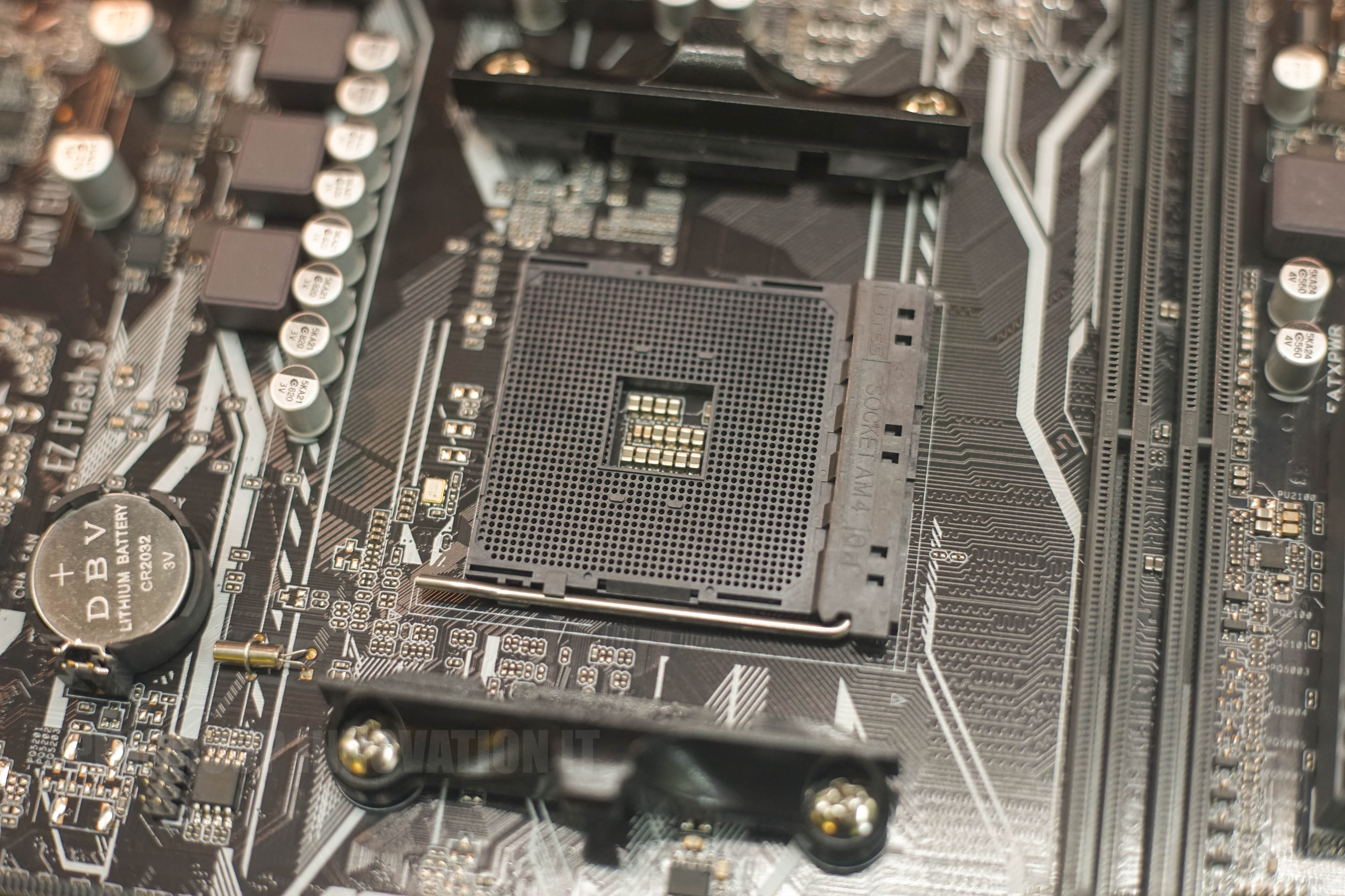 Mainboard เก่าเก็บAsus Prime A320M-K (DDR4) (SOCKET AM4) (MICRO-ATX) สำหรับขา AM4