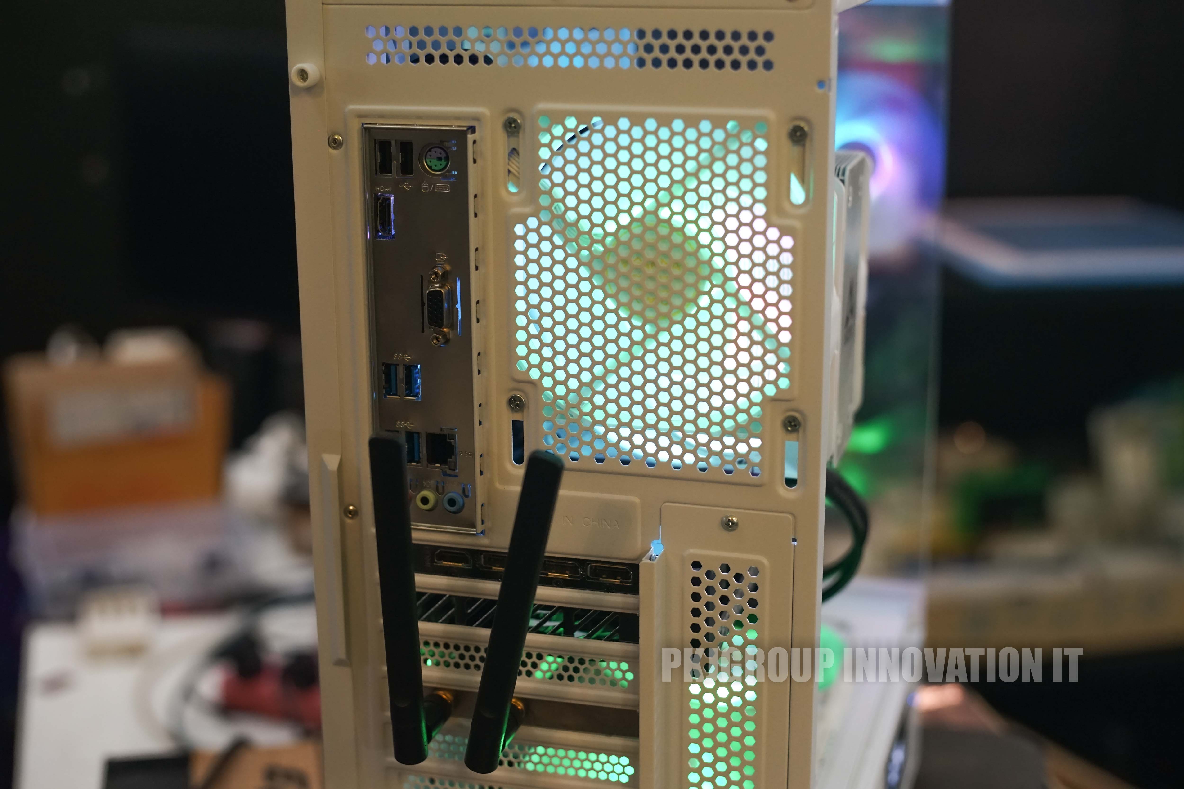 คอมเล่นเกมมือสอง i7-14700F RAM 32 GB m.2 512 GB RTX4070 Super เคสสวย ประกันยาวๆ