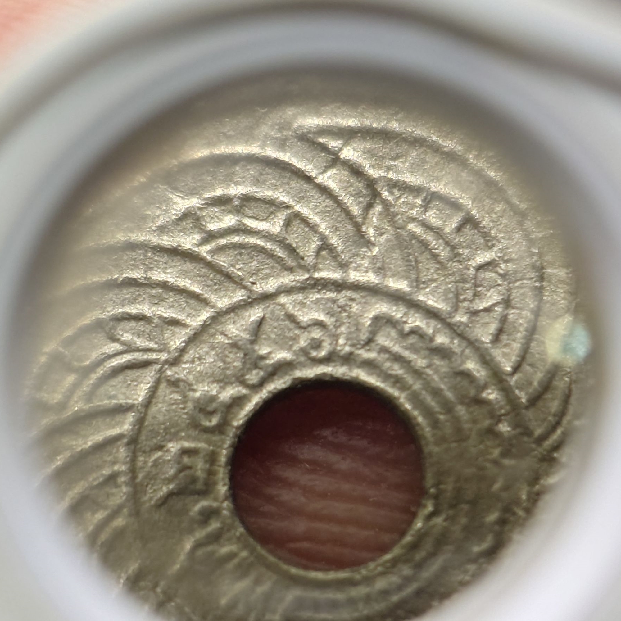 ชุด 2 เหรียญ สตางค์รู 5 สตางค์ พ.ศ. 2456 (บล็อกจุดชิด + จุดห่าง) | เนื้อนิเกิล | สมัยรัชกาลที่ 6