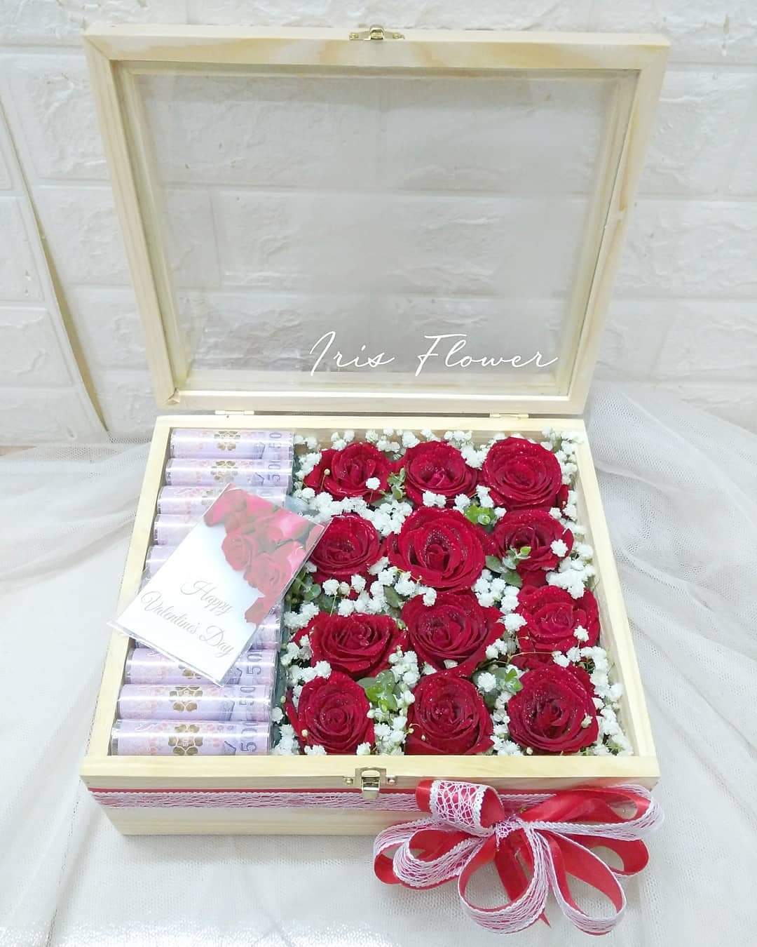 Flower Box กล่องดอกกุหลาบ (ราคาไม่รวมธนบัตรค่ะ)