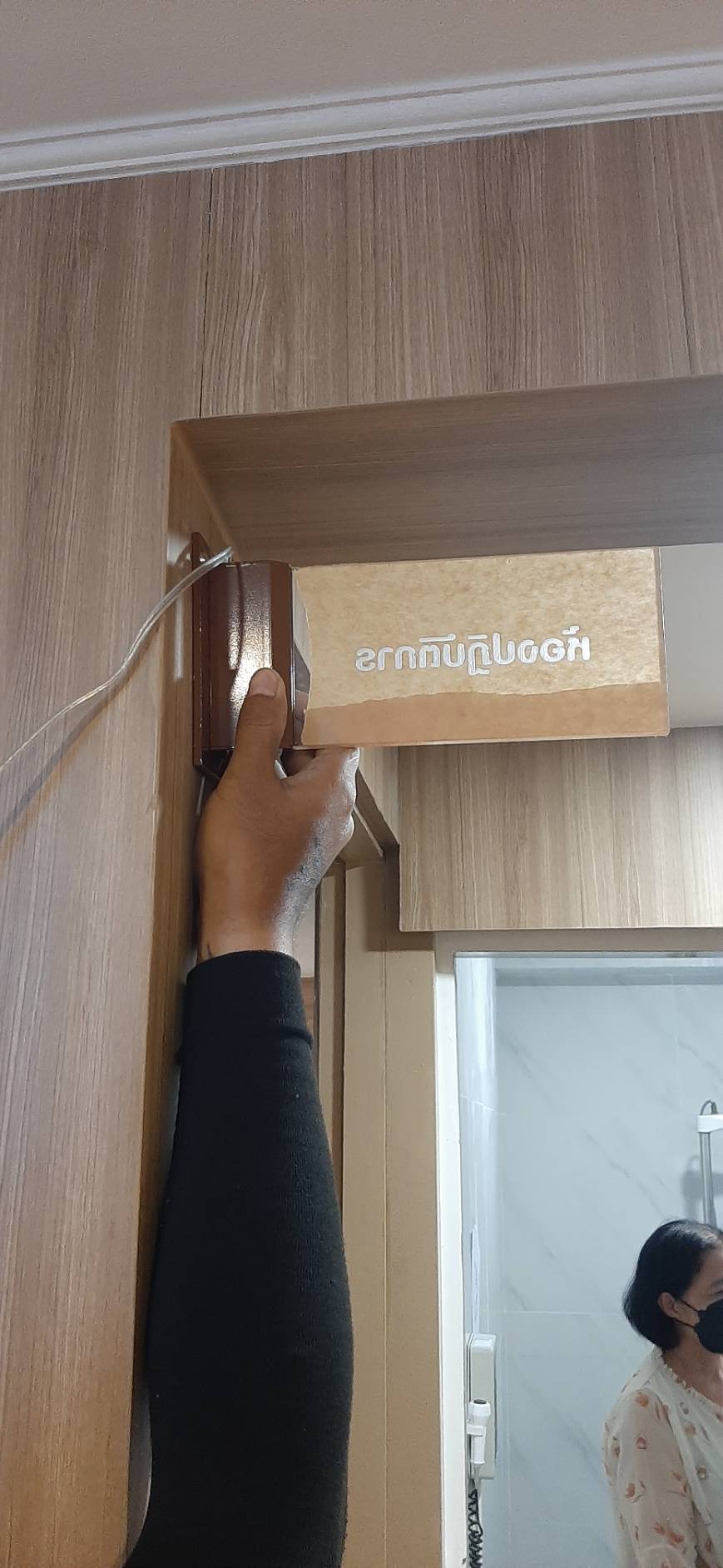 รับทำป้ายไฟหน้าห้อง ป้ายไฟห้องปฎิบัติการ