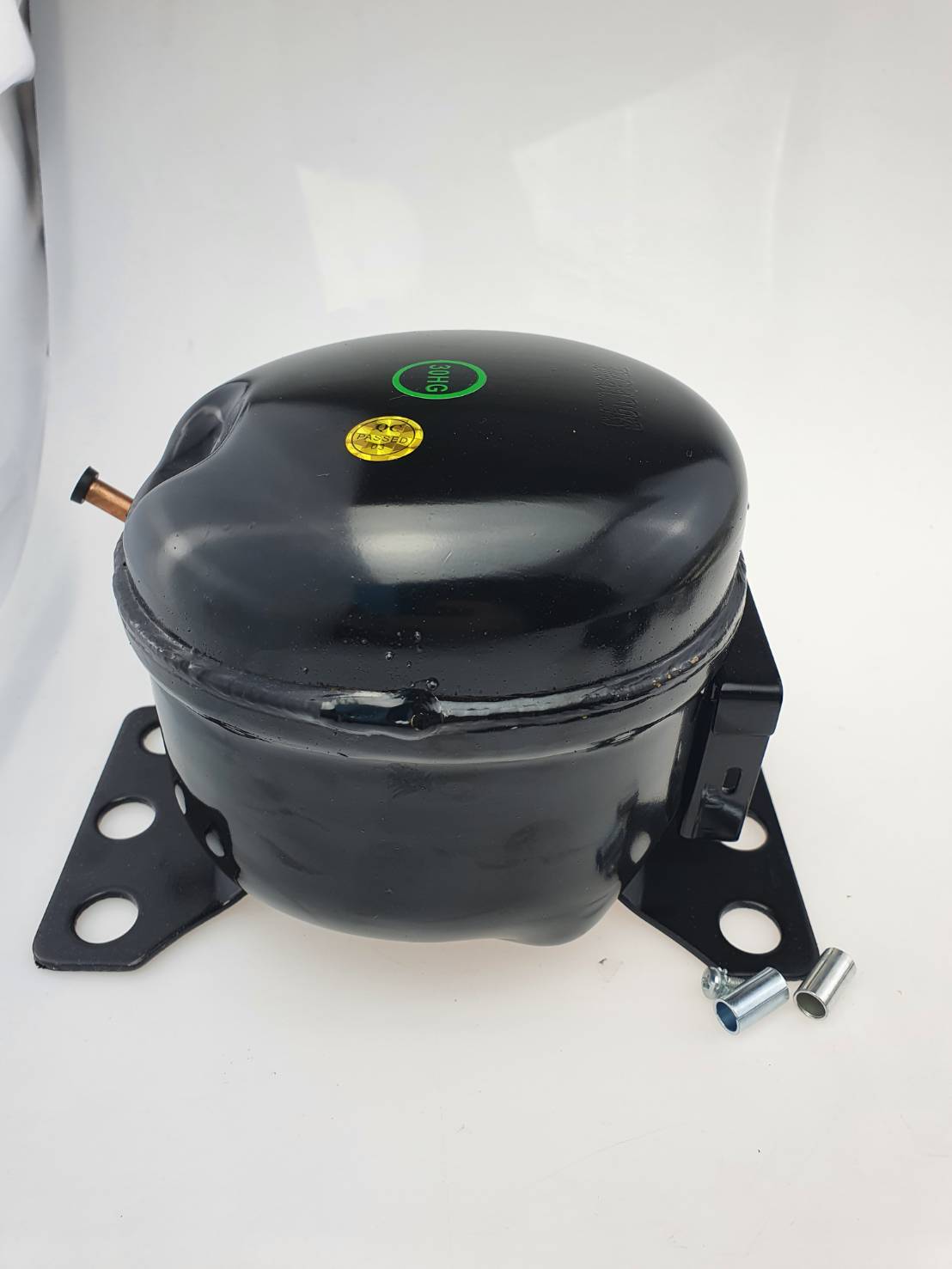 QD30HG คอมเพรสเชอร์ 1/12 แรงม้า R134a LBP สำหรับตู้แช่ ตู้เย็น Compressor ของใหม่ พร้อมอุปกรณ์ ดีเลย์ โอเวอร์โหลด