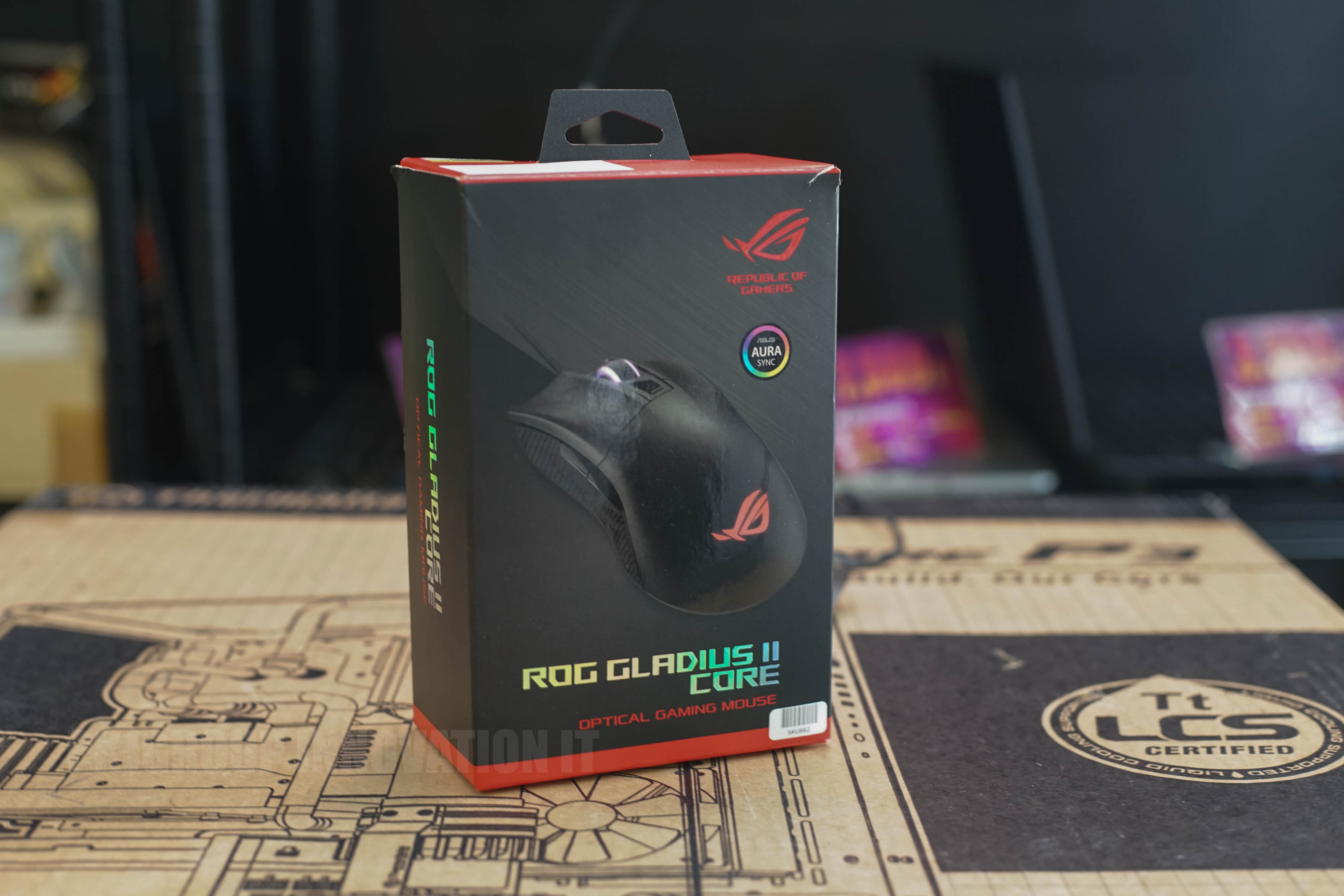 เมาส์เล่นเกมมือสอง Asus P507 ROG Gladius II Core ปรับ DPI ได้ เปลี่ยนสีไฟได้ ประกันเหลือๆ