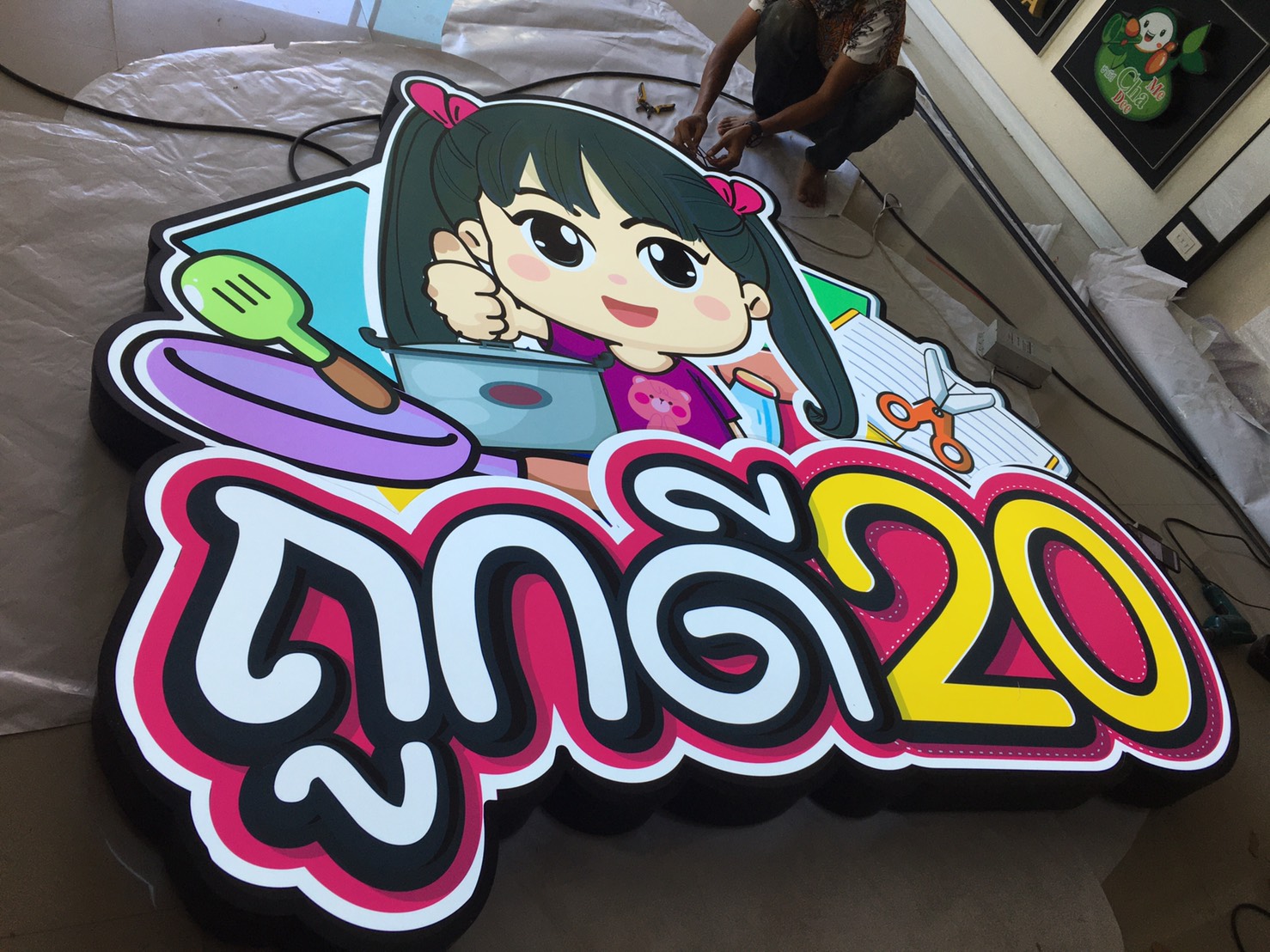 ป้ายโลโก้แอลอีดีไฟออกหน้า งานถูกดี20บาท