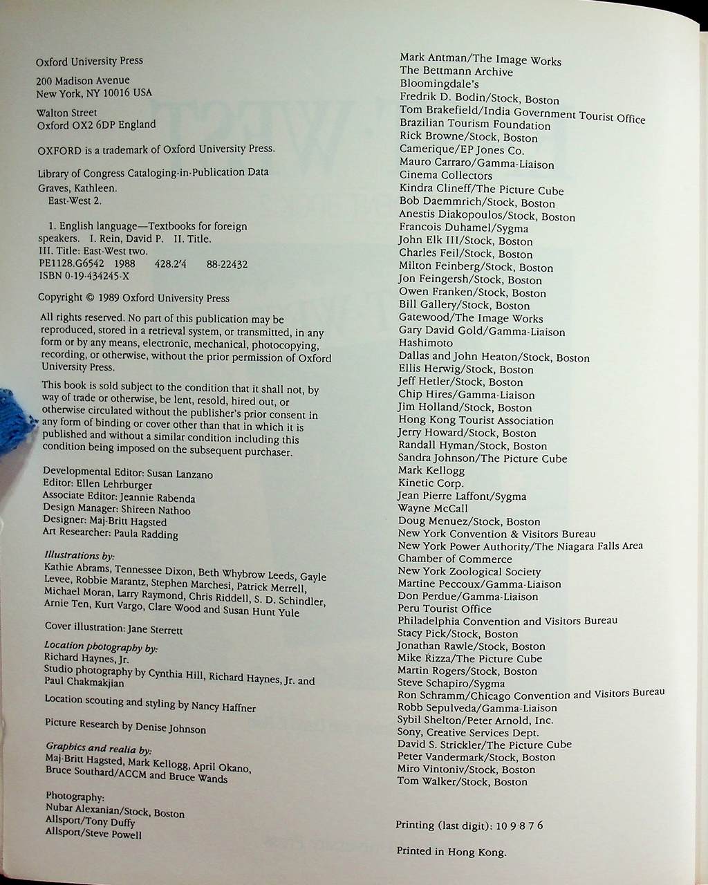 EAST WEST 2 Student Book