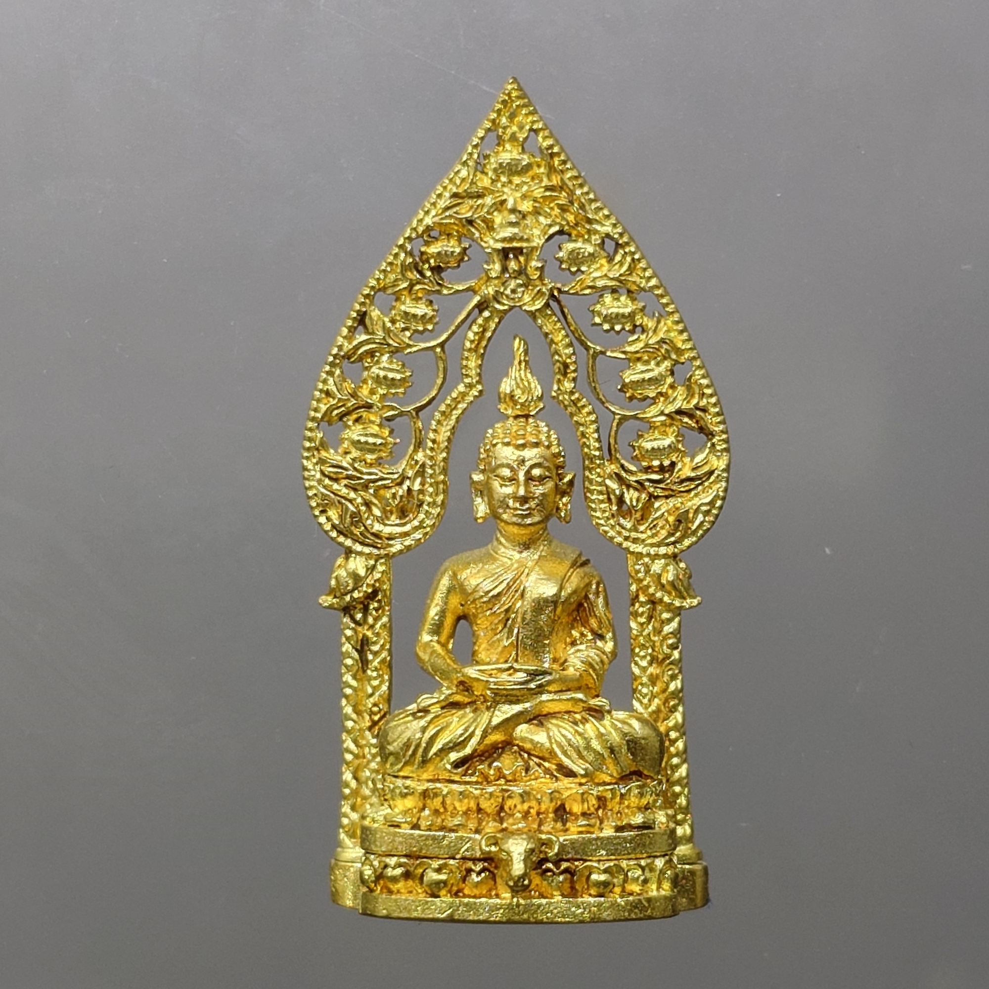 พระนิรันตราย เนื้อกาหลั่ยทอง วัดบวรนิเวศวิหาร ปี2542 พร้อมตลับเดิม