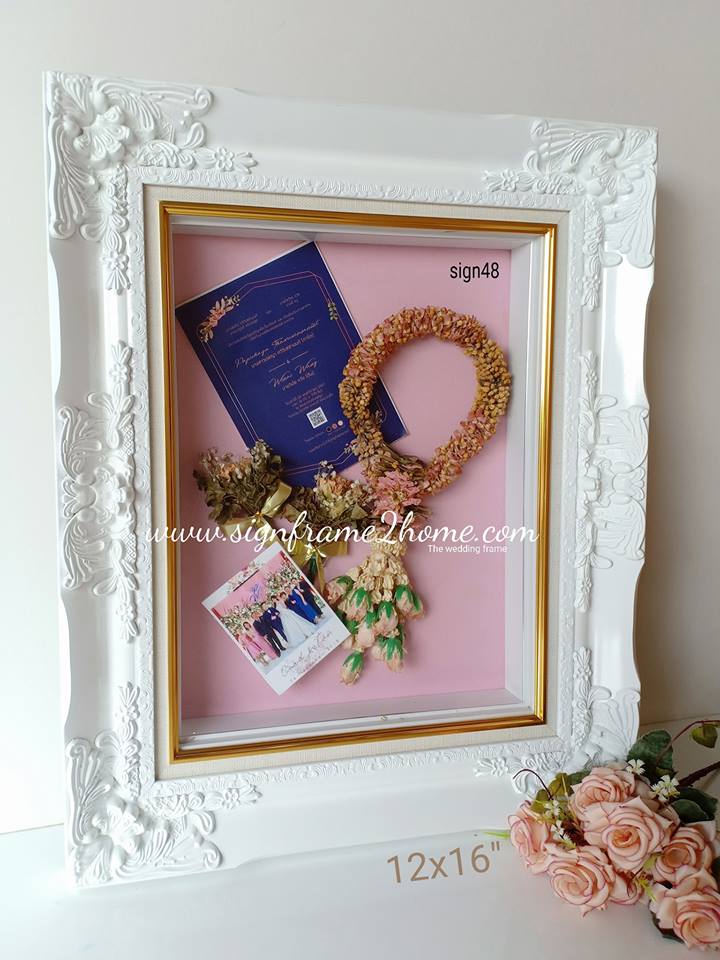 กรอบรูปทรงลึกงานแต่ง 2 ชั้นซ้อน ลายไม้หลุยซ์สีขาว ขนาด 12x16" ปูพื้นสีชมพูอ่อน