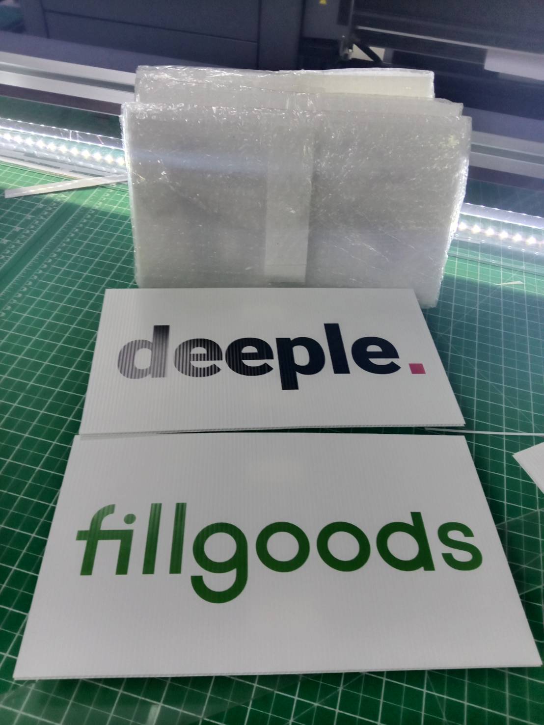 ป้ายพีพีบอร์ด งานDeeple