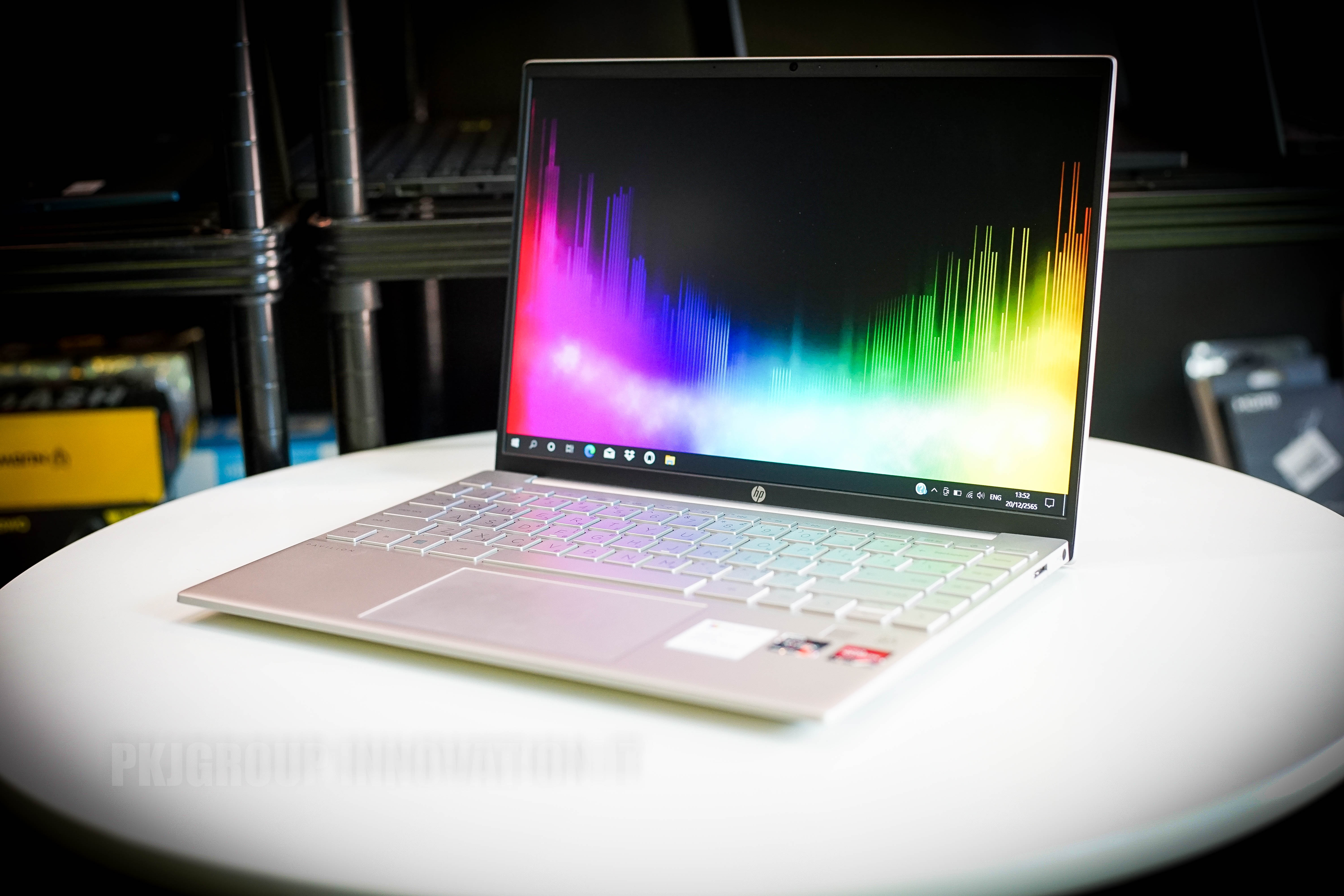 โน๊ตบุ๊คทำงานมือสอง ยี่ห้อ HP - Pavilion Aero 13-BE0162AU สภาพสวยงาม