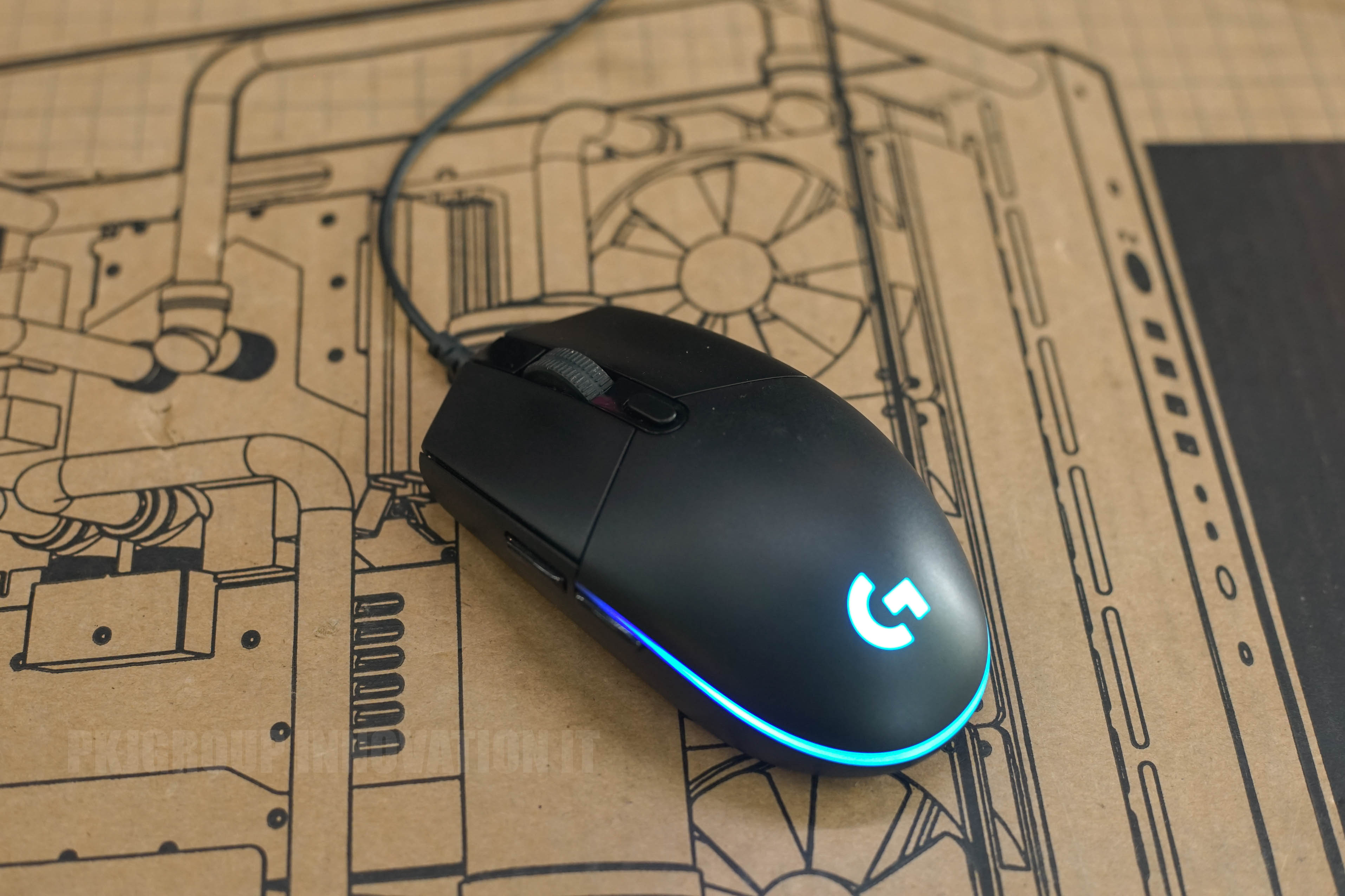 เมาส์เล่นเกมมือสอง Logitech G102 LIGHTSYNC BLACK
