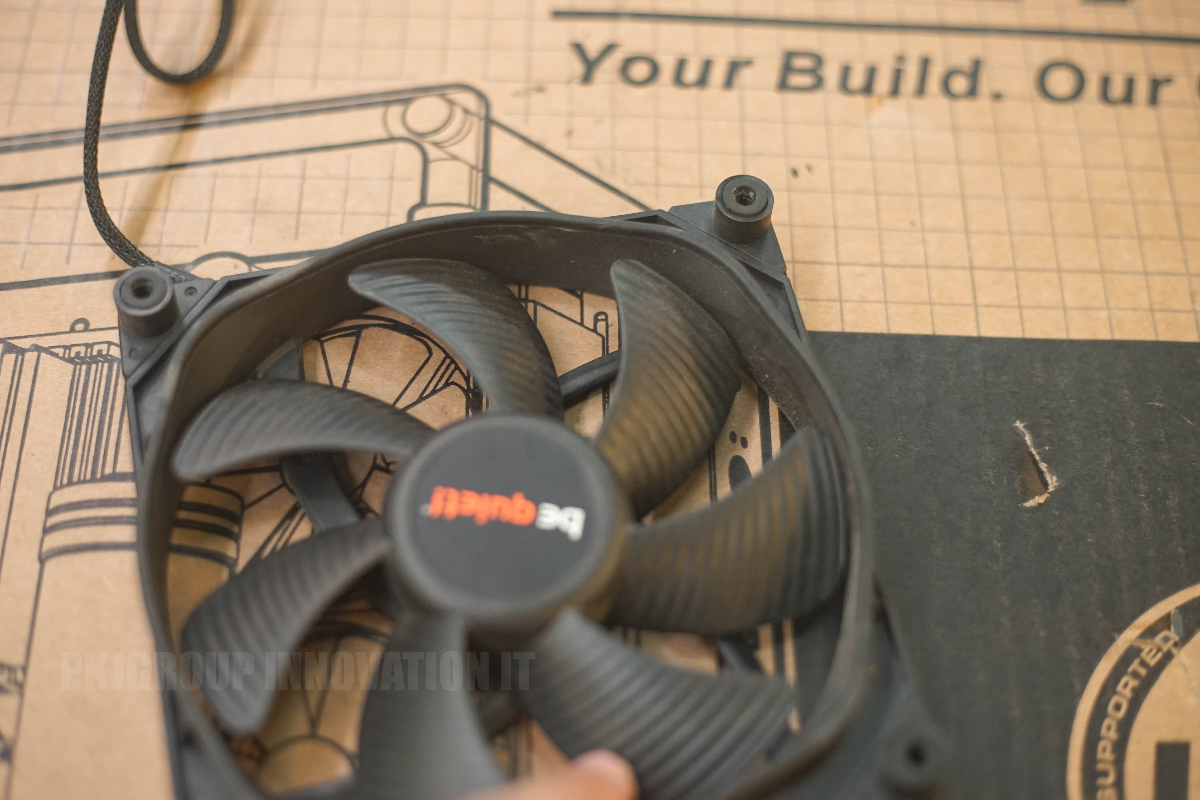 พัดลมคอมมือสอง 14 CM Be Quiet SILENT WINGS 3