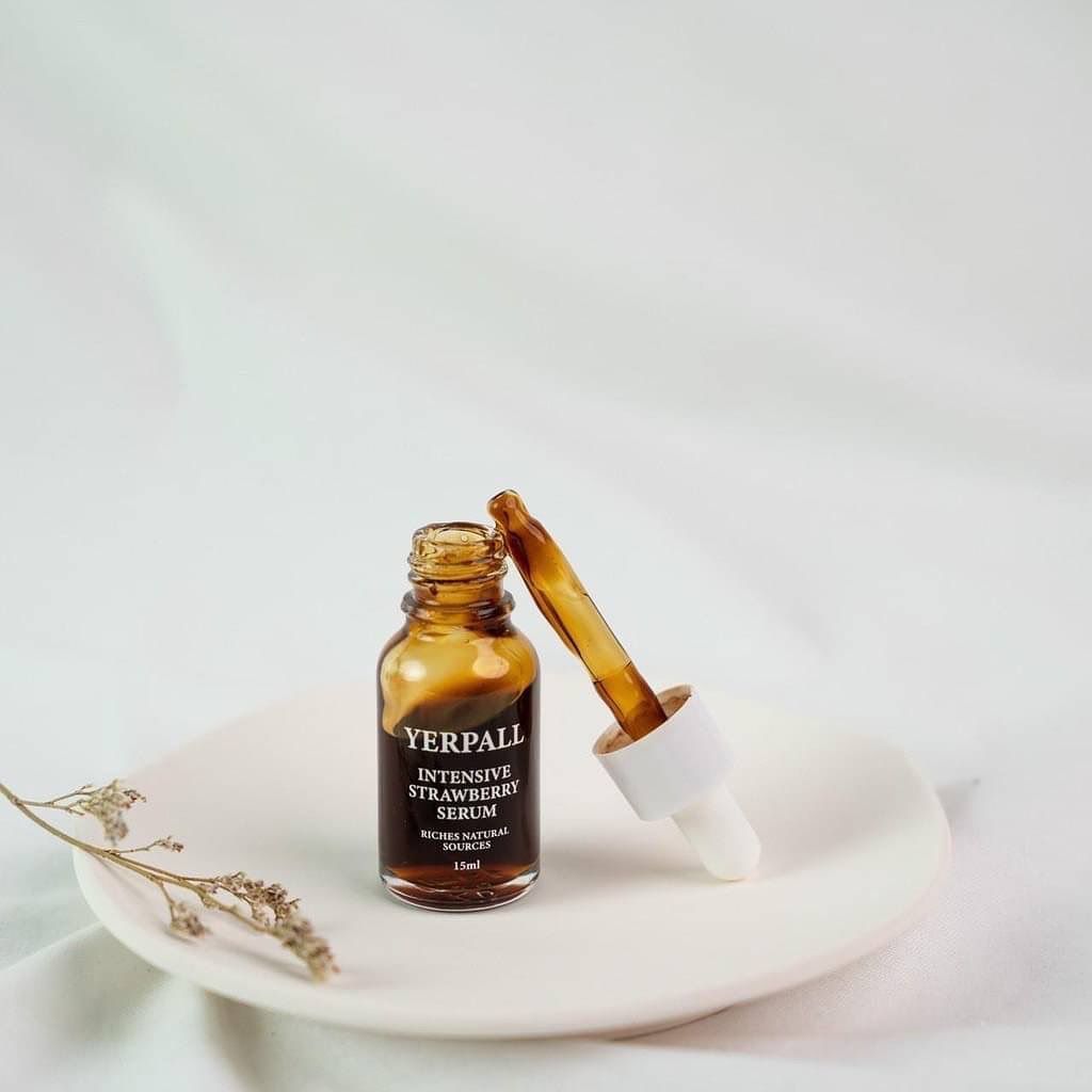 เซรั่มสตอเบอร์รี่ เยอร์พาล Yerpall Straewberry Serum ขนาด 15ml.