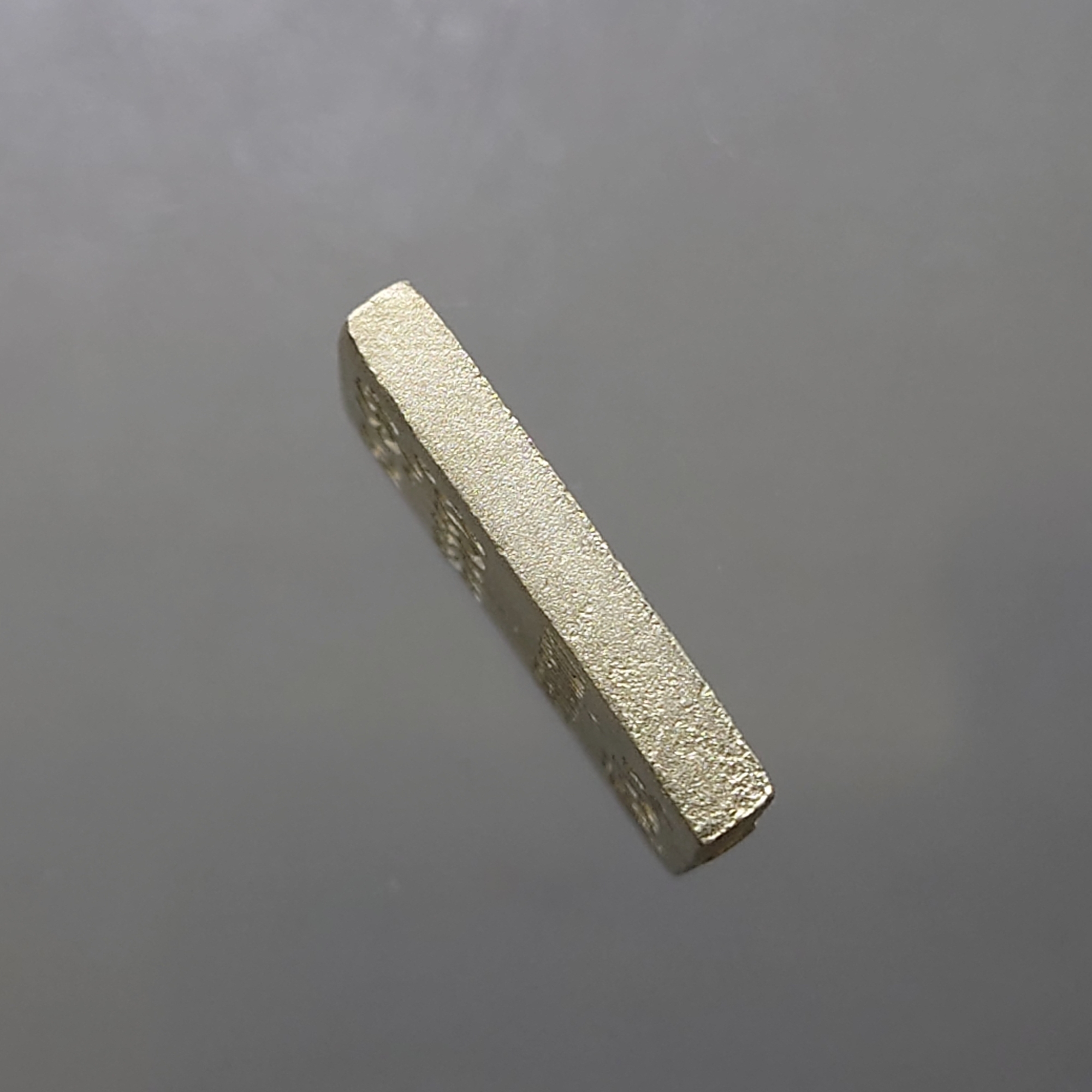 พระสมเด็จ วัดปากน้ำ เนื้อเงิน รุ่นเมตรา กรุณา พ.ศ.2534 พร้อมตลับเดิม