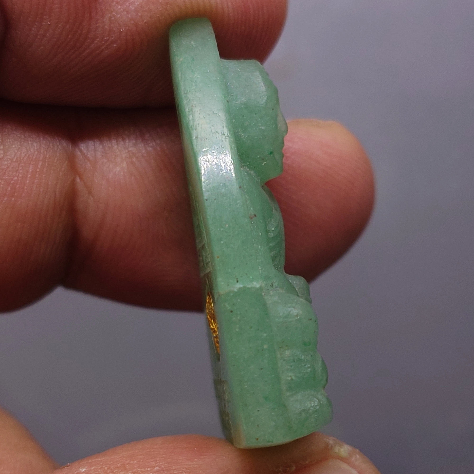 หลวงปู่ทวดหยก พิมพ์ใหญ่ หลังฝังหมุดทองคำแท้ วัดพะโคะ จ. สงขลา ปี 2543 พร้อมกล่องเดิม จัดสร้างโดย สมาคมชาวเพชรบุรี