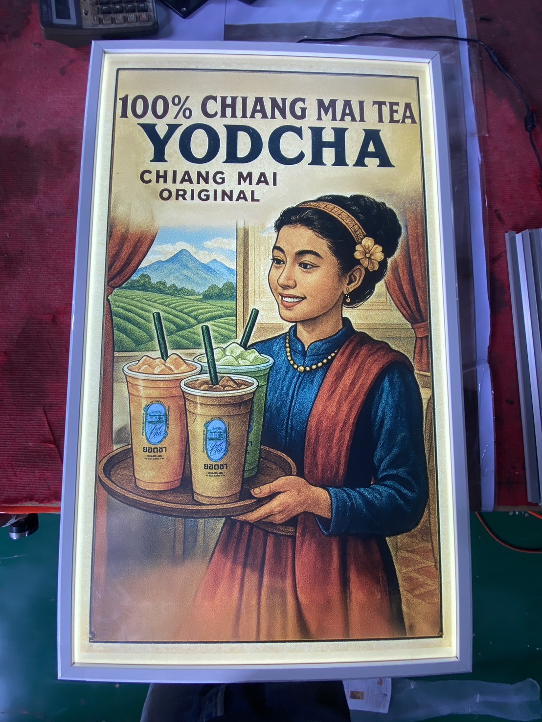 กรอบป้ายไฟเมนู ร้าน YODCHA | ป้ายชาเชียงใหม่สไตล์วินเทจ เพิ่มเสน่ห์ความเป็นไทยให้กับแบรนด์