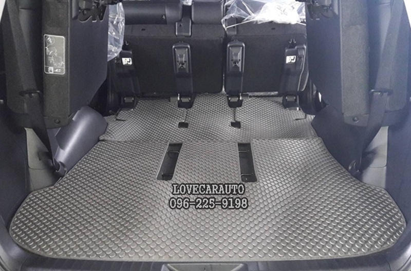 ผ้ายาง ปูพื้น Toyota Fotuner 2020 กระดุมสีเทา