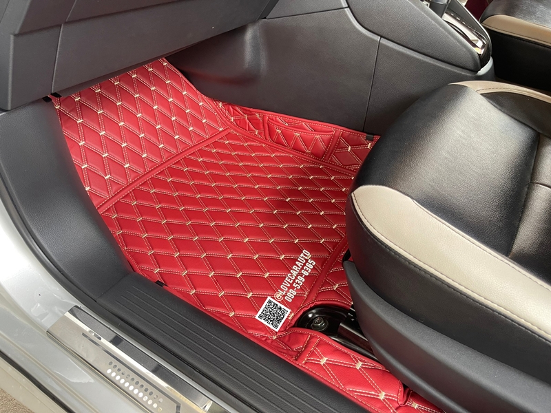 พรมปูพื้นรถยนต์ 6D Nissan Almera 2023 VVIP ด้ายคู่ สีแดงไวน์
