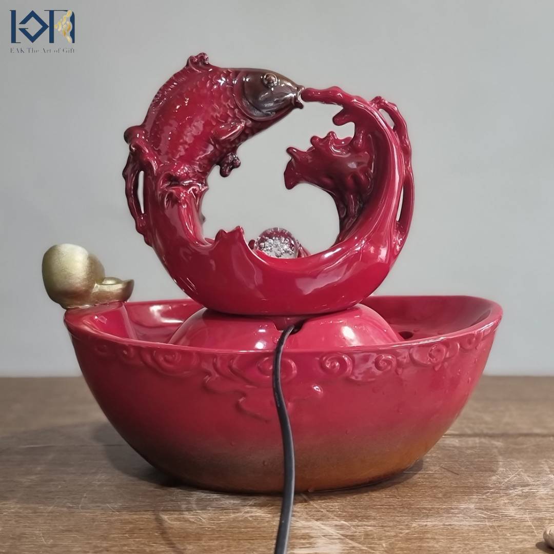 น้ำพุล้นตั้งโต๊ะ รุ่นปลามังกรสีแดงรหัสสินค้า10494-6 เสริมฮวงจุ้ยสริมทรัพย์มงคล ตกแต่งบ้านที่ทำงานร้านค้า ของขวัญ