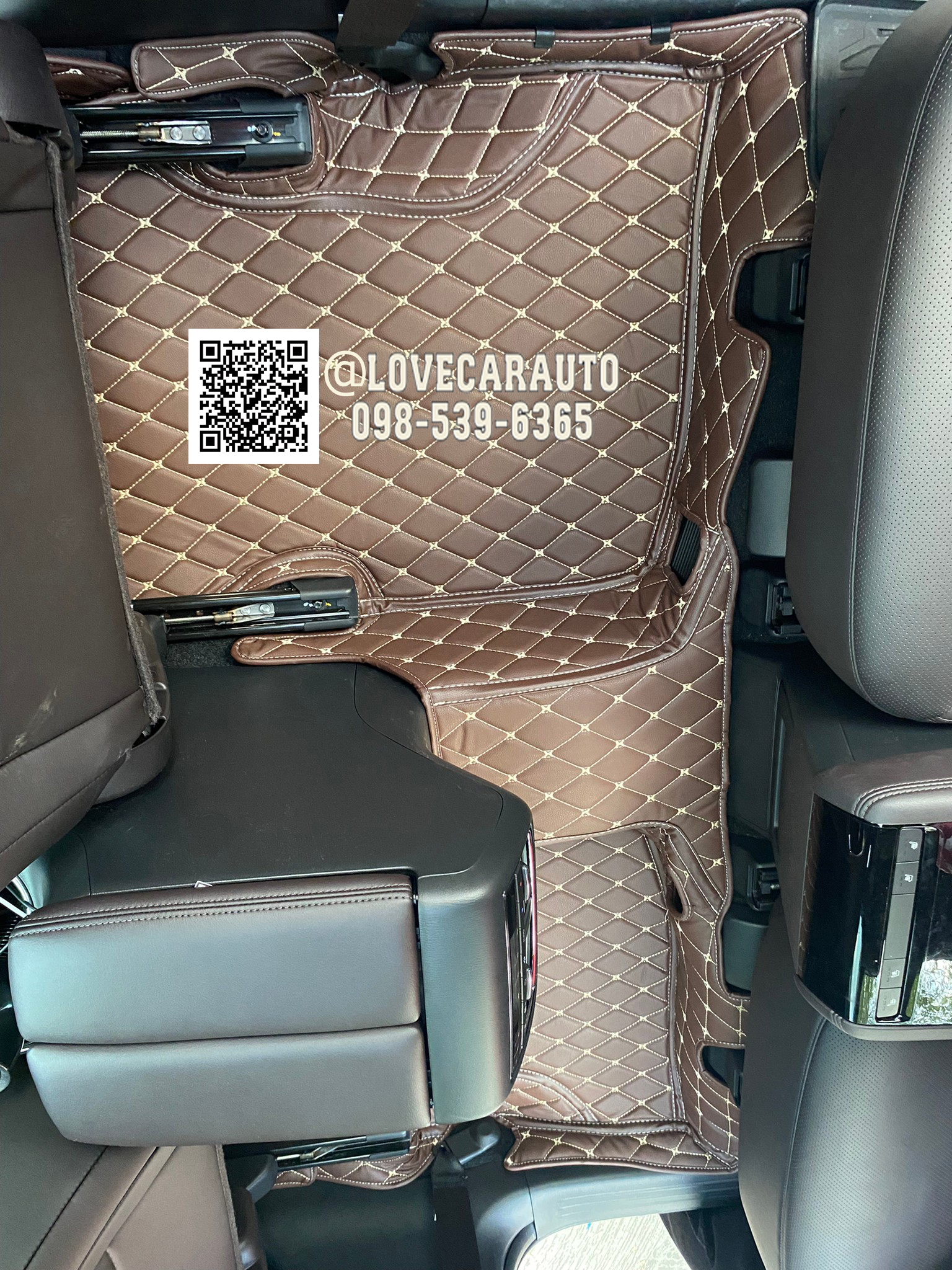 พรมปูพื้นรถยนต์ 6D Mazda CX8 6ทีนั่ง 2022 สีกาแฟ