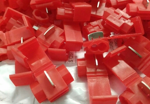 10 ชิ้น ตลับหนีบต่อสายไฟ Red ขนาด 0.5-1.5mm Crimp Terminal
