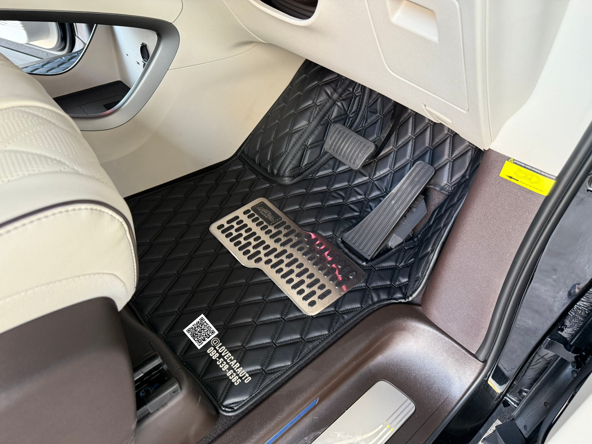 พรมปูพื้นรถยนต์ 6D BYD Denza D9 พรมvvip สีดำด้ายดำ เต็มคัน