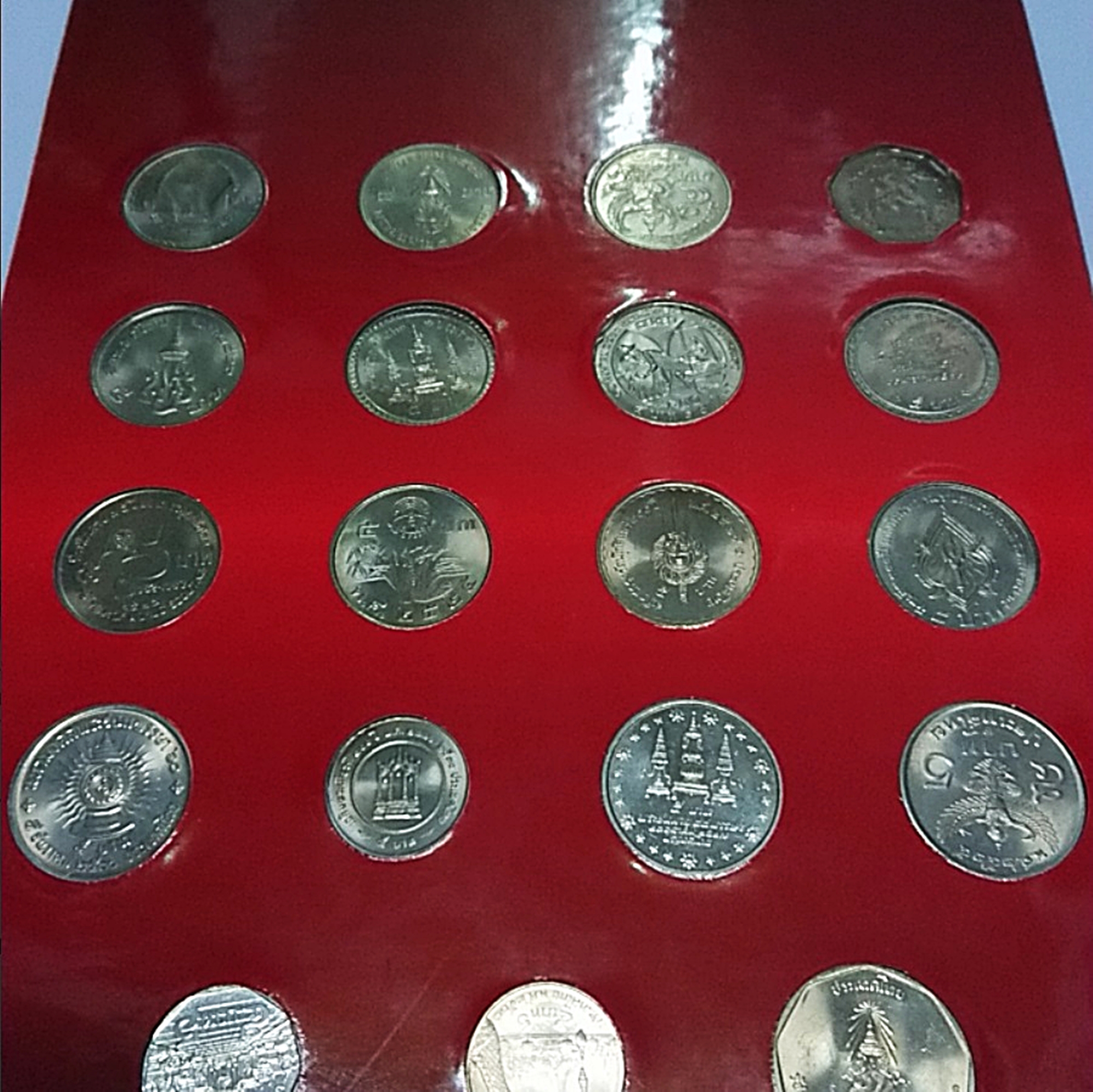 เหรียญ 5 บาท ครบชุด 22 วาระ เหรียญใหม่ unc บรรจุแผงเหรียญ