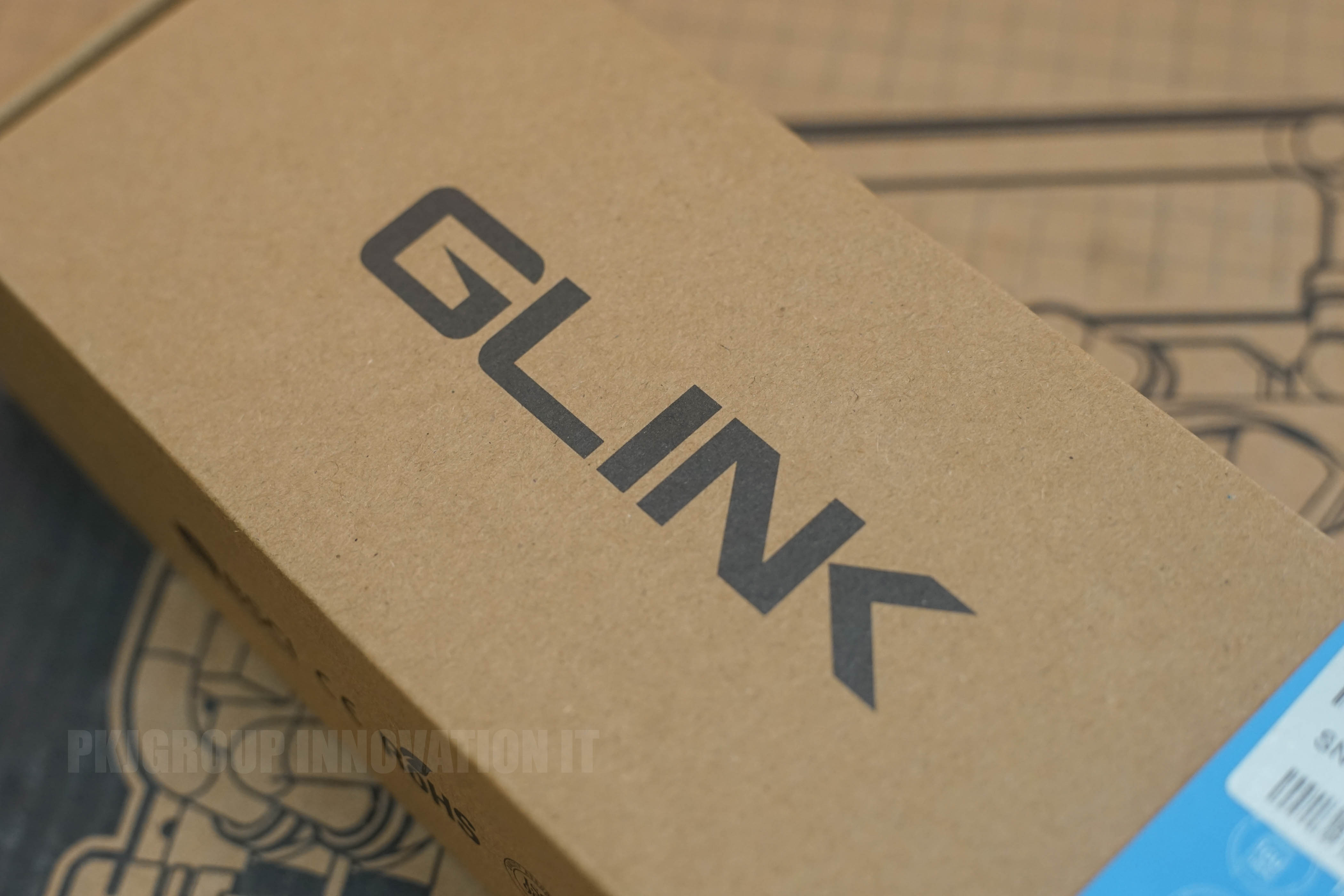 ปลั๊กไฟ Powerbar GLink GPDU-08 สีน้ำเงิน ของใหม่ ป้องกันไฟกระชากจากฟ้าผ่ากันไฟเกินตัวยึดผนังหมุนได้ 360 องศา ประกัน 5 ปี