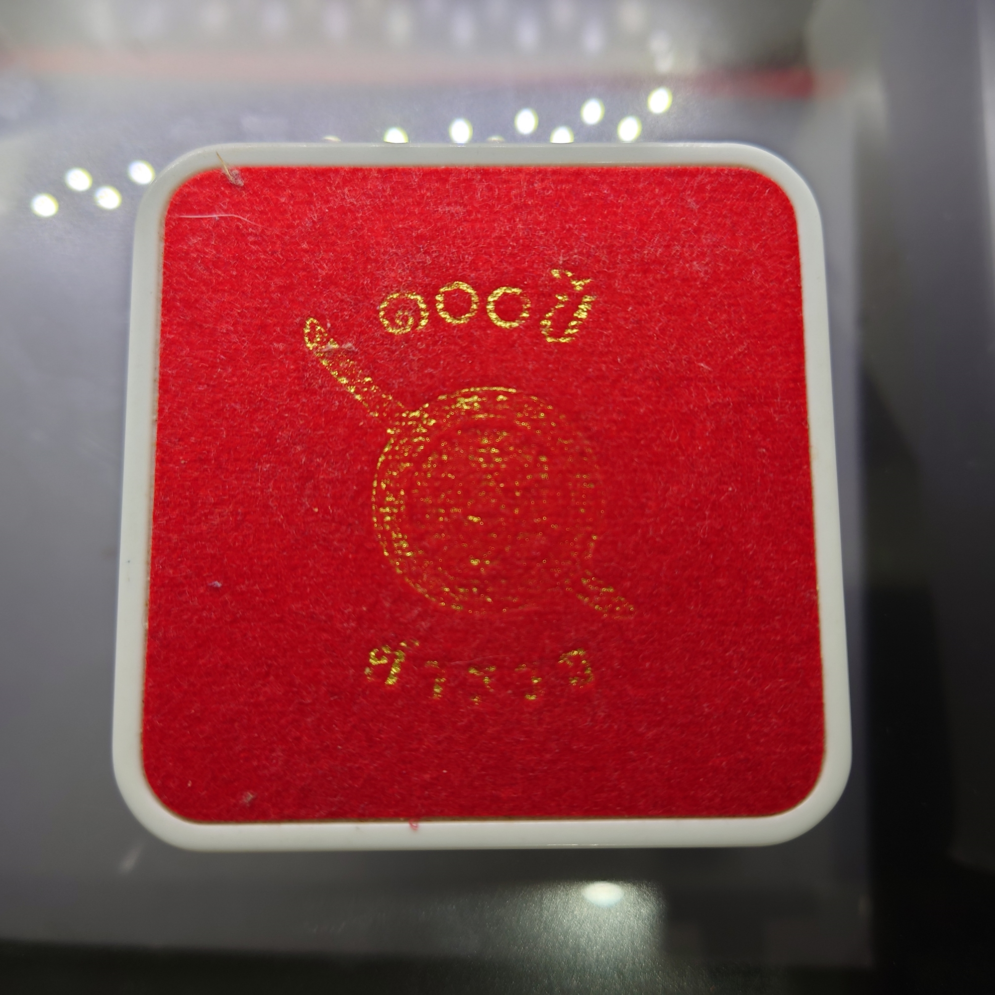 หลวงพ่อโสธร เนื้อเงิน สามกษัตริย์ รุ่น 100 ปี ตำรวจแปดริ้ว พิธีพุทธาภิเษก ณ วัดโสธรวรารามวรวิหาร พ.ศ.2559 โคท 2723 พร้อมกล่องเดิม